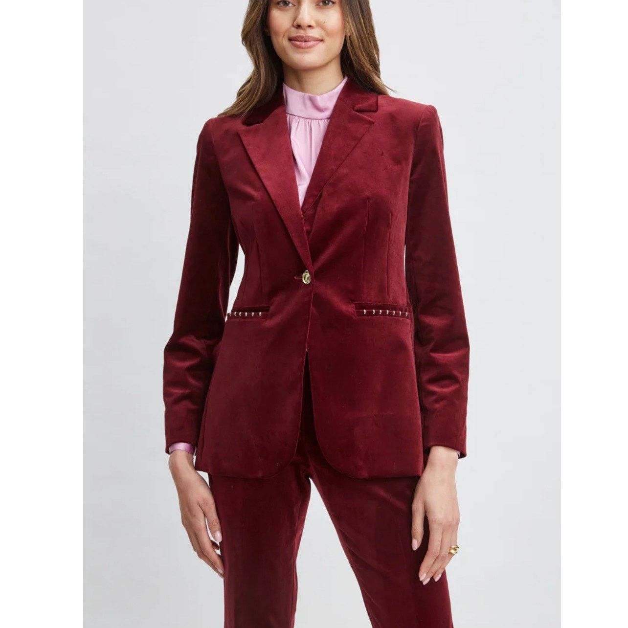 Elie Tahari Elie Tahari Single Button Velvet Blazer size 2 Burgundy New Size XS / US 0-2 / IT 36-38 - 1 Thumbnail