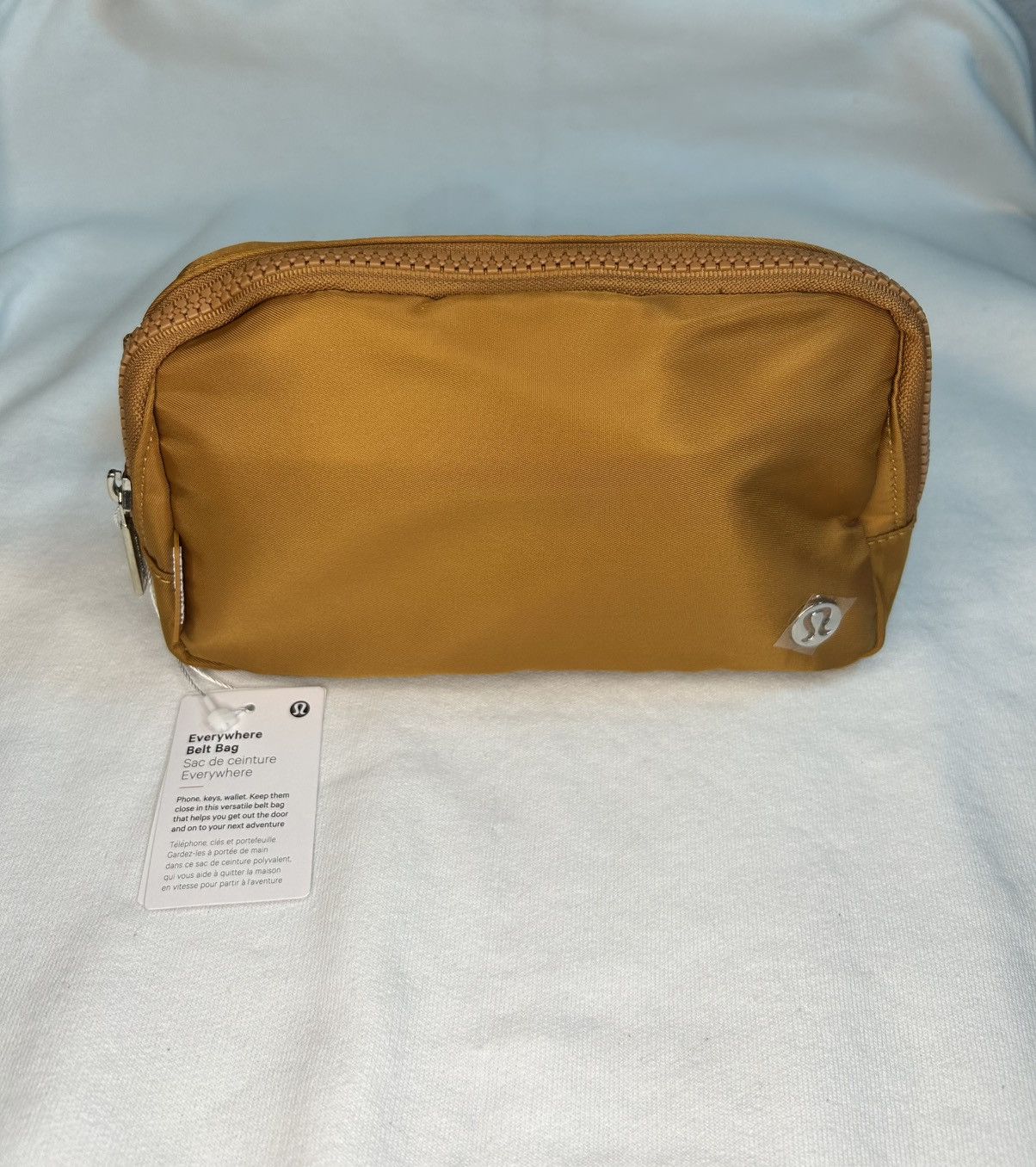 Lululemon New Lululemon Everywhere Belt Bag Color:Caramel/ Size IL Size ONE SIZE - 1 Thumbnail