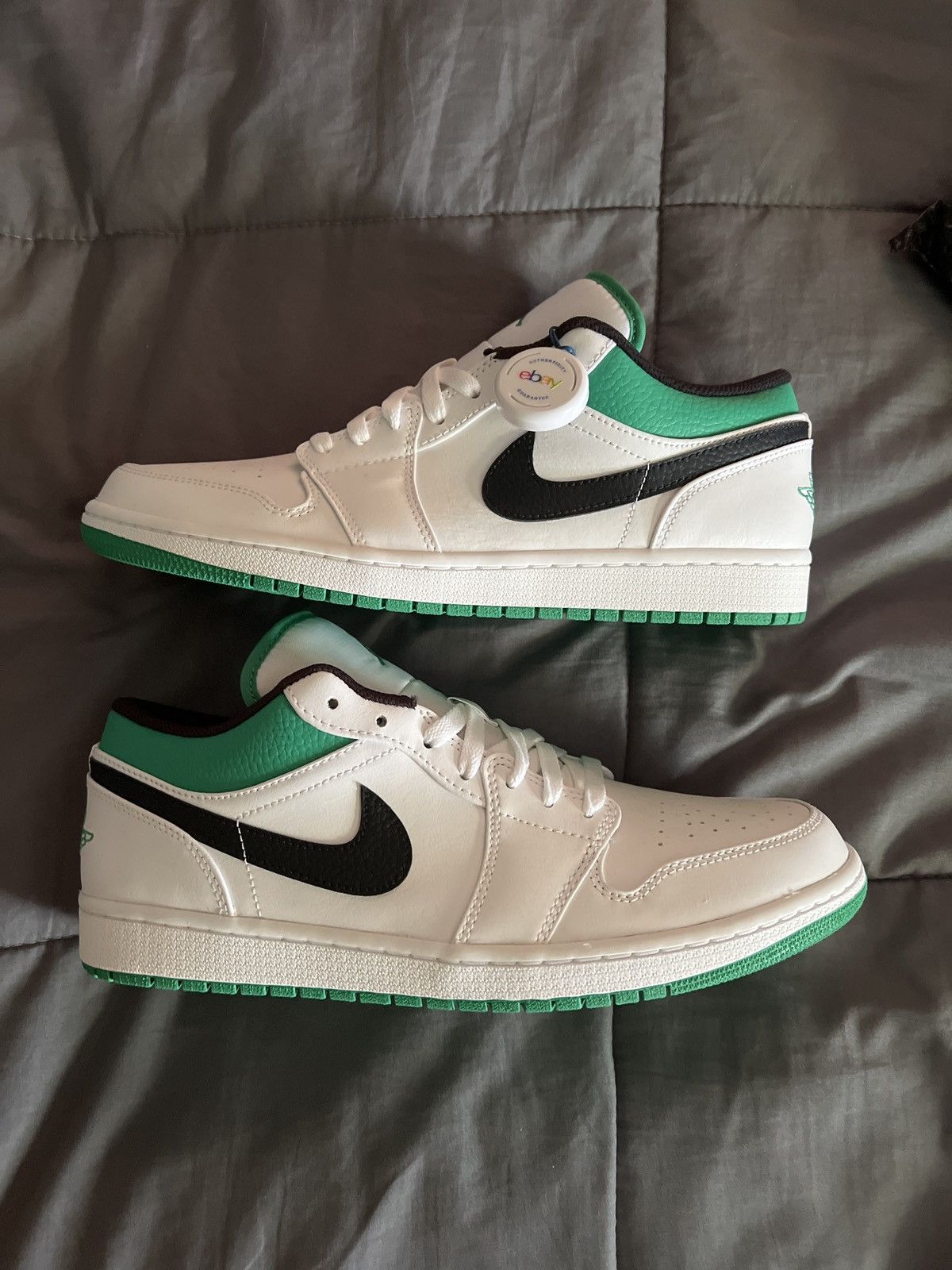 Jordan Brand Air Jordan 1 Low “Lucky Green Celtic” Size US 11 / EU 44 - 6 Thumbnail