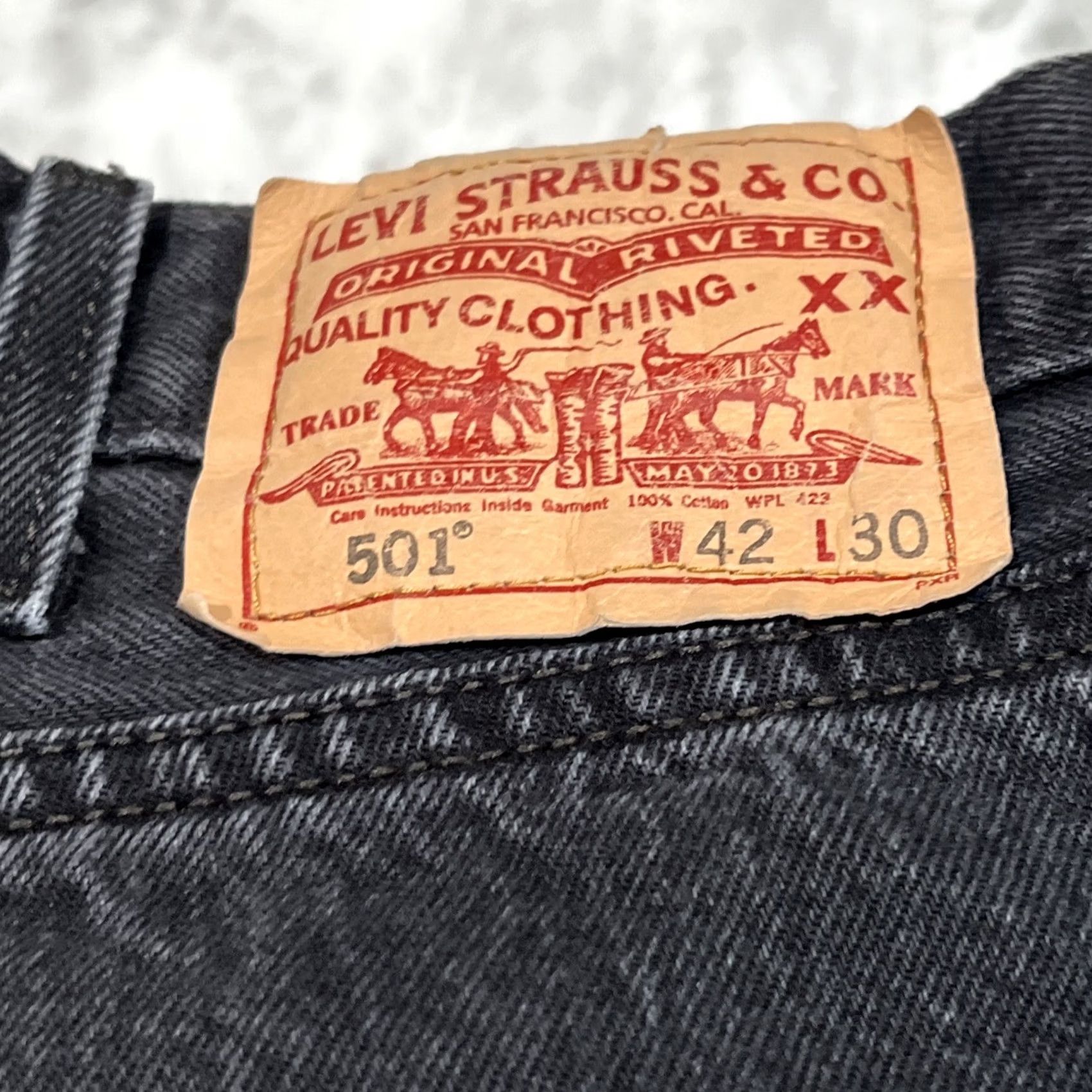 Levi's VINTAGE Levis 501 Jeans Mens 42x30 Black Straight Leg Button Fly Americana 90s Logo USA Mens Size US 42 / EU 58 - 6 Thumbnail