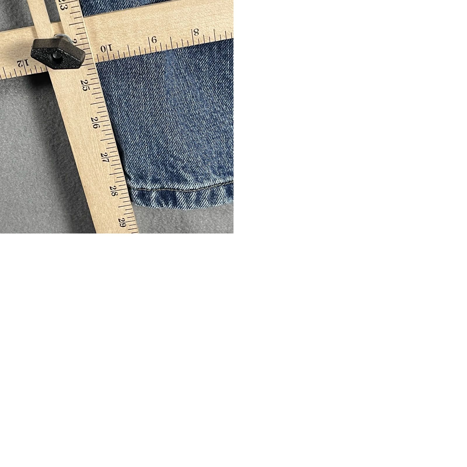 Eddie Bauer Eddie Bauer Jeans Men's Straight Leg 100% Cotton Relaxed Fit Blue Med Wash 40x30 Jeans Size US 40 / EU 56 - 9 Thumbnail