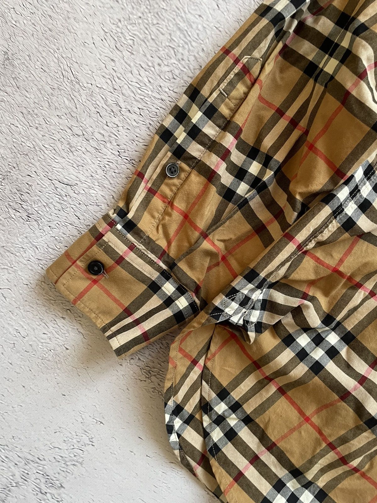 Burberry Authentic Burberry Rainbow Nova Check Shirt Size XS Italy Size US XS / EU 42 / 0 - 5 Thumbnail