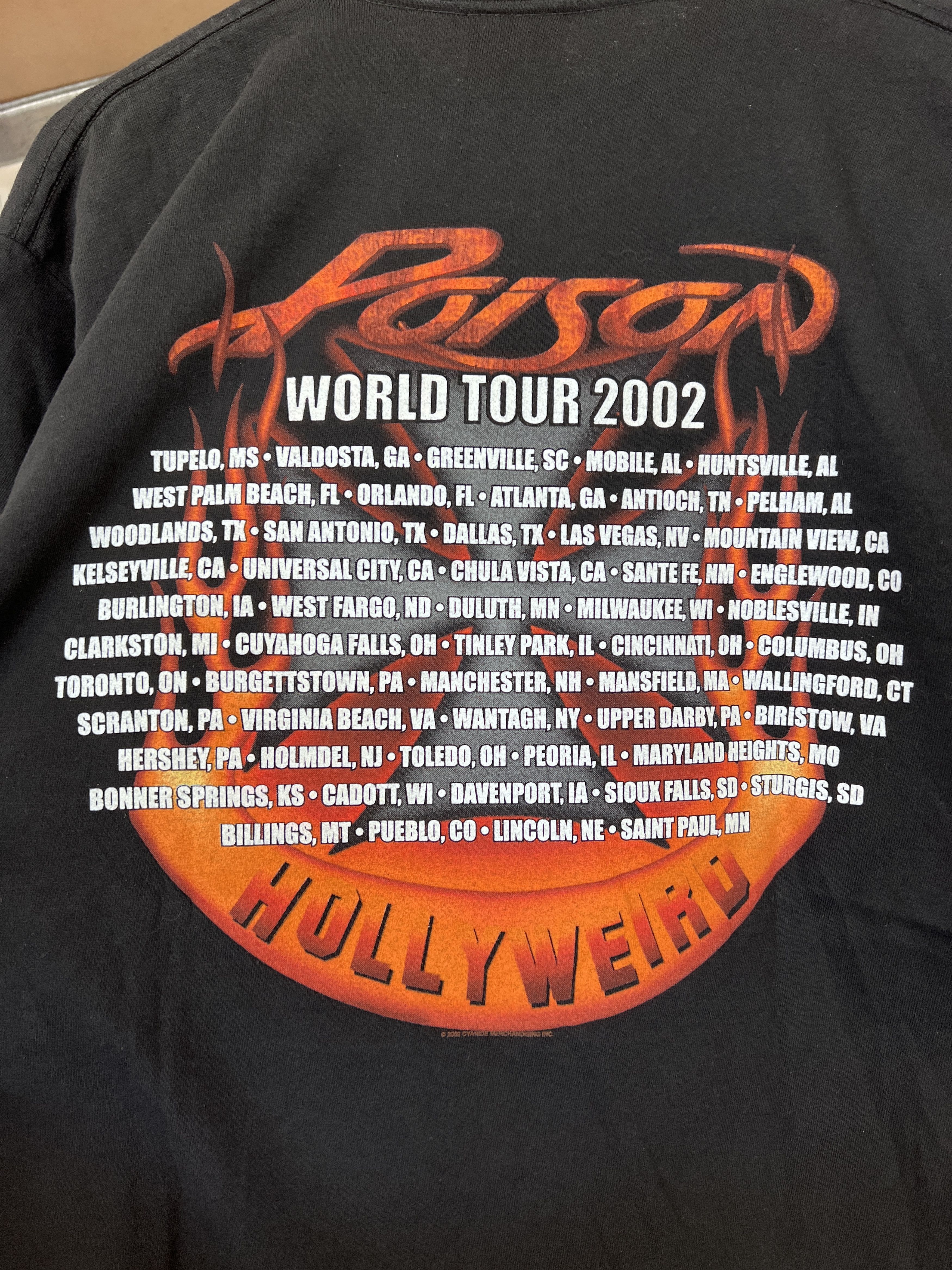Band Tees Vintage 2002 Poison rock band tour T-shirt Size US L / EU 52-54 / 3 - 9 Thumbnail