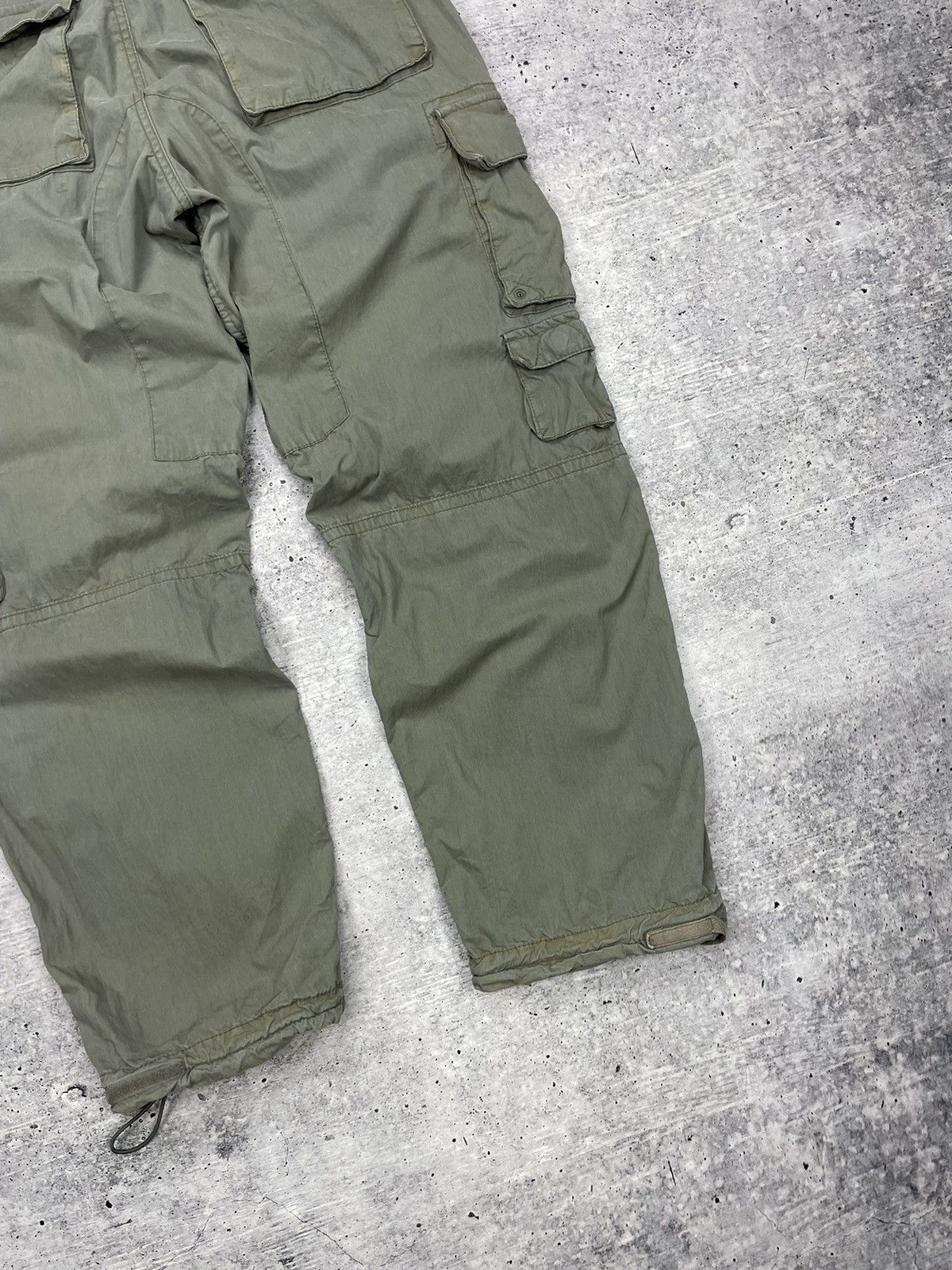 Japanese Brand × Vintage Vintage Y2K Japanese Style Distressed Faded Cargo Pants Size US 34 / EU 50 - 14 Thumbnail