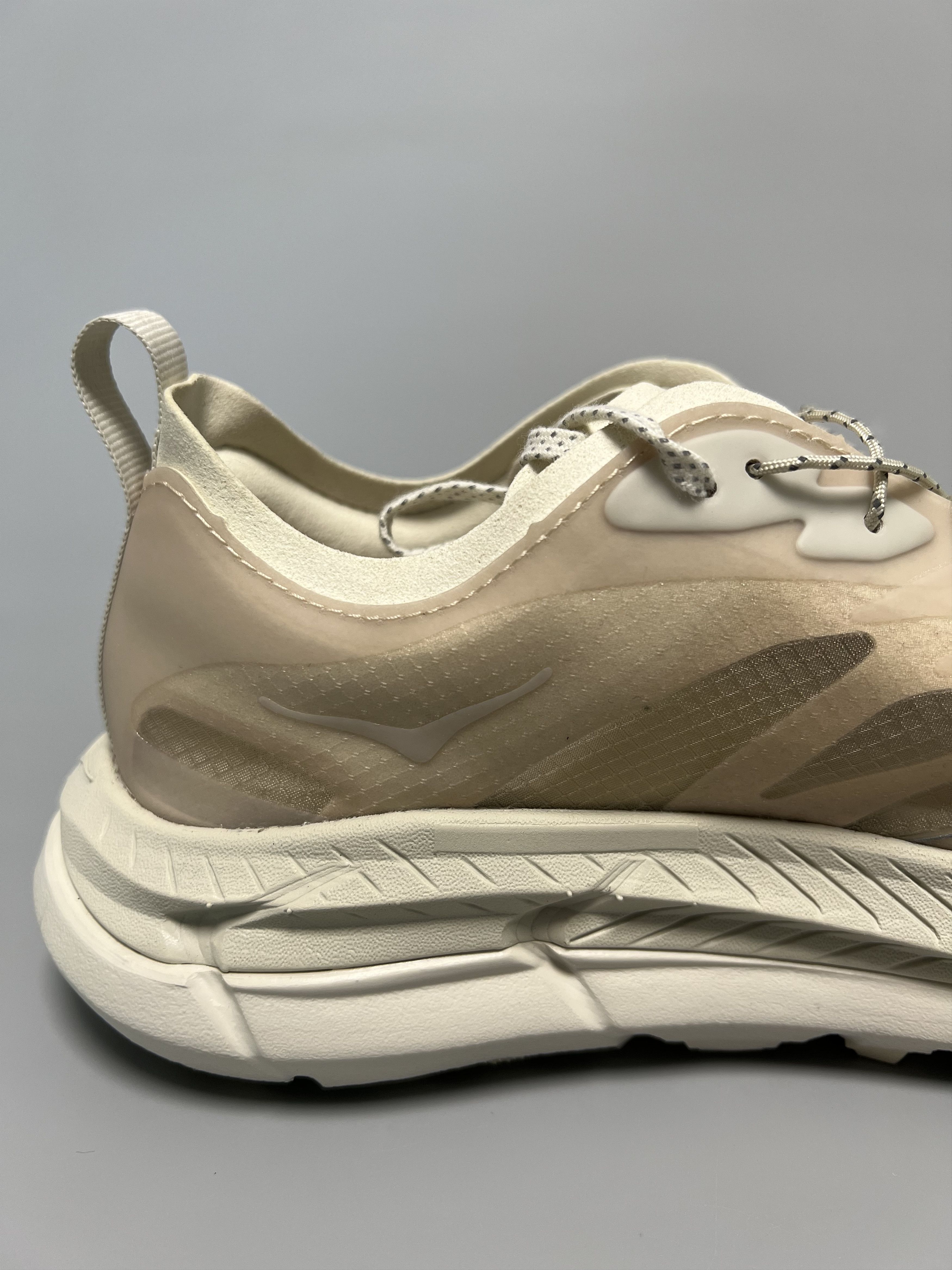 Hoka × Satisfy Hoka x Satisfy Mafate Speed 4 Lite Bone Trail Running Shoes Size US 7 / IT 37 - 6 Thumbnail