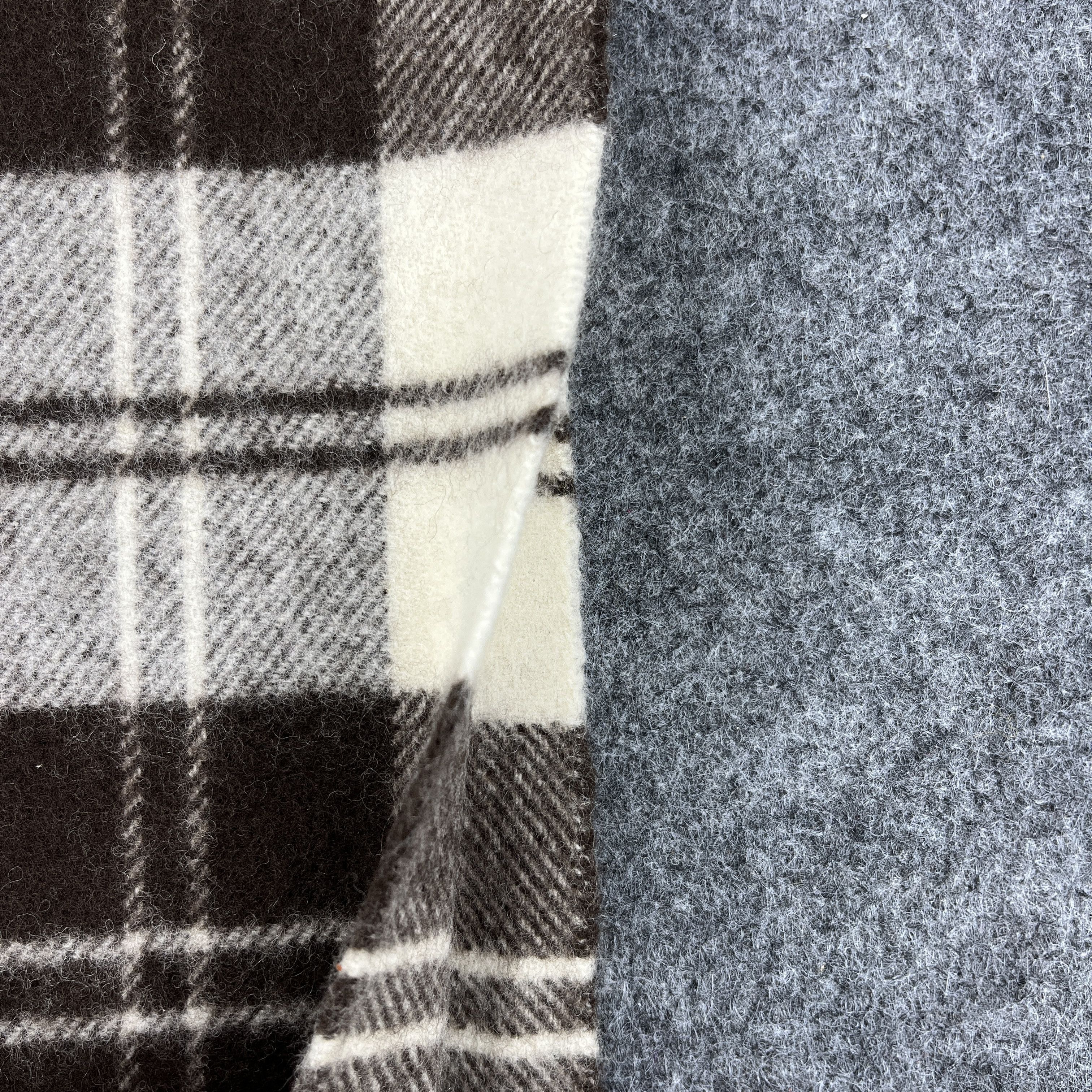 Johnstons Of Elgin Johnstons Of Elgin Scarf / Muffler / Neckwear T1541 Size ONE SIZE - 7 Thumbnail