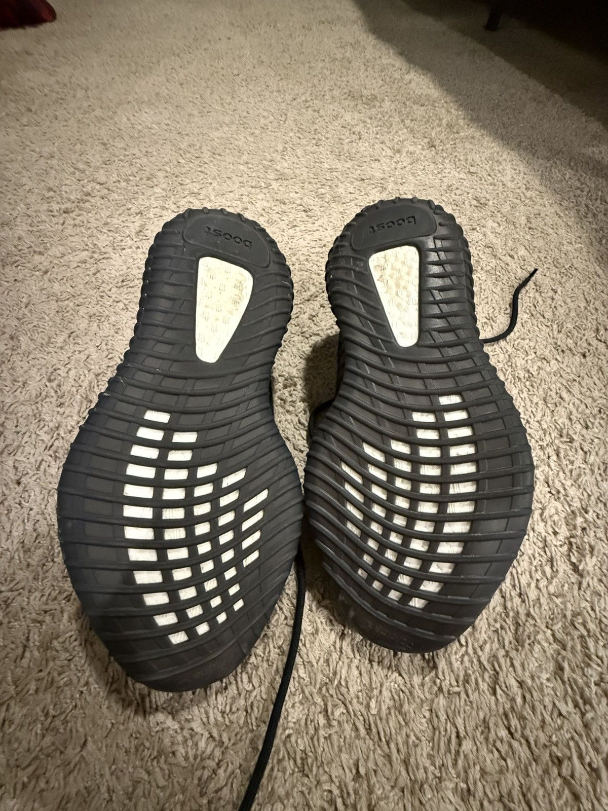 Yeezy Yeezy Boost 350 V2 Size US 10 / EU 43 - 5 Thumbnail
