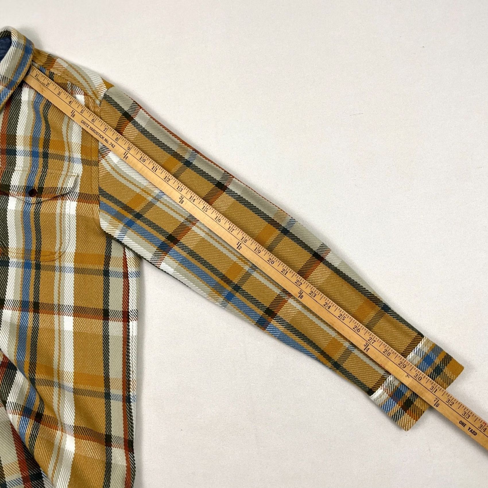 Outerknown Outerknown Blanket Shirt Mens L Brown Plaid Organic Cotton Heavyweight Flannel Size US L / EU 52-54 / 3 - 6 Thumbnail