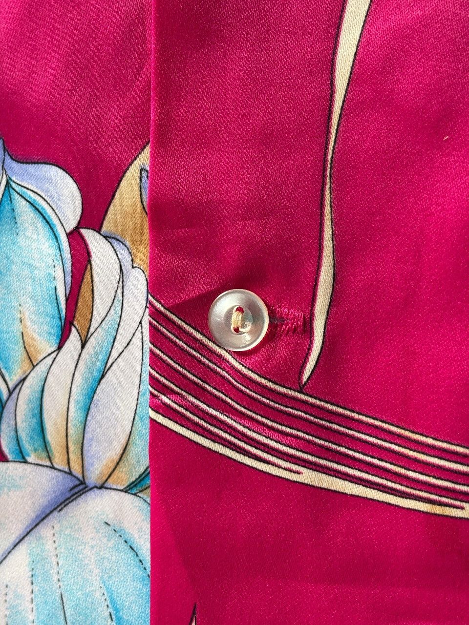 Vintage Vintage 80's rare Holo Holo floral Hawaiian Made In hawaii Size US M / EU 48-50 / 2 - 3 Thumbnail
