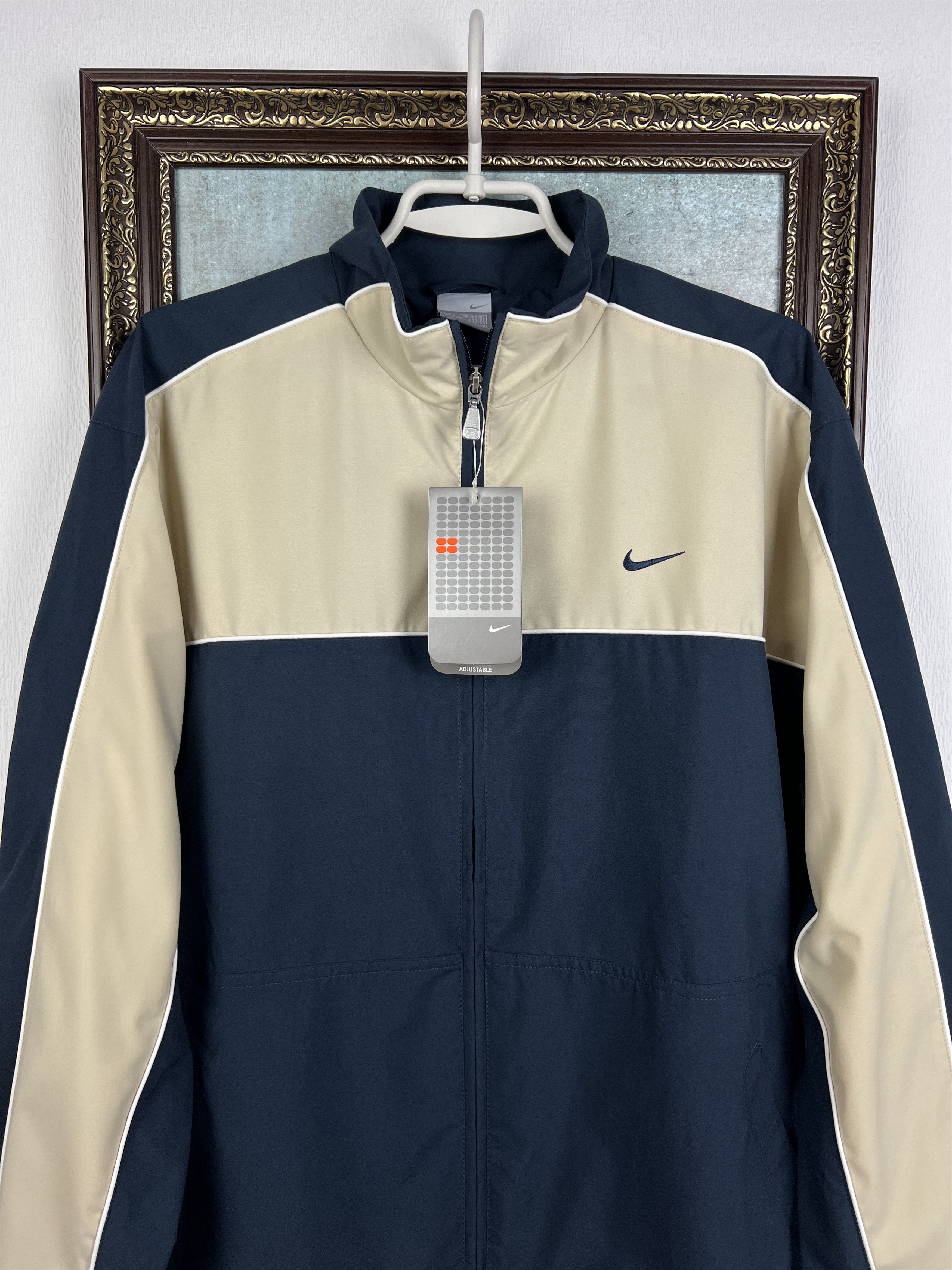 Nike Vintage Nike Beige Jacket Swoosh Track Top Windbreaker Rare Size US L / EU 52-54 / 3 - 2 Thumbnail