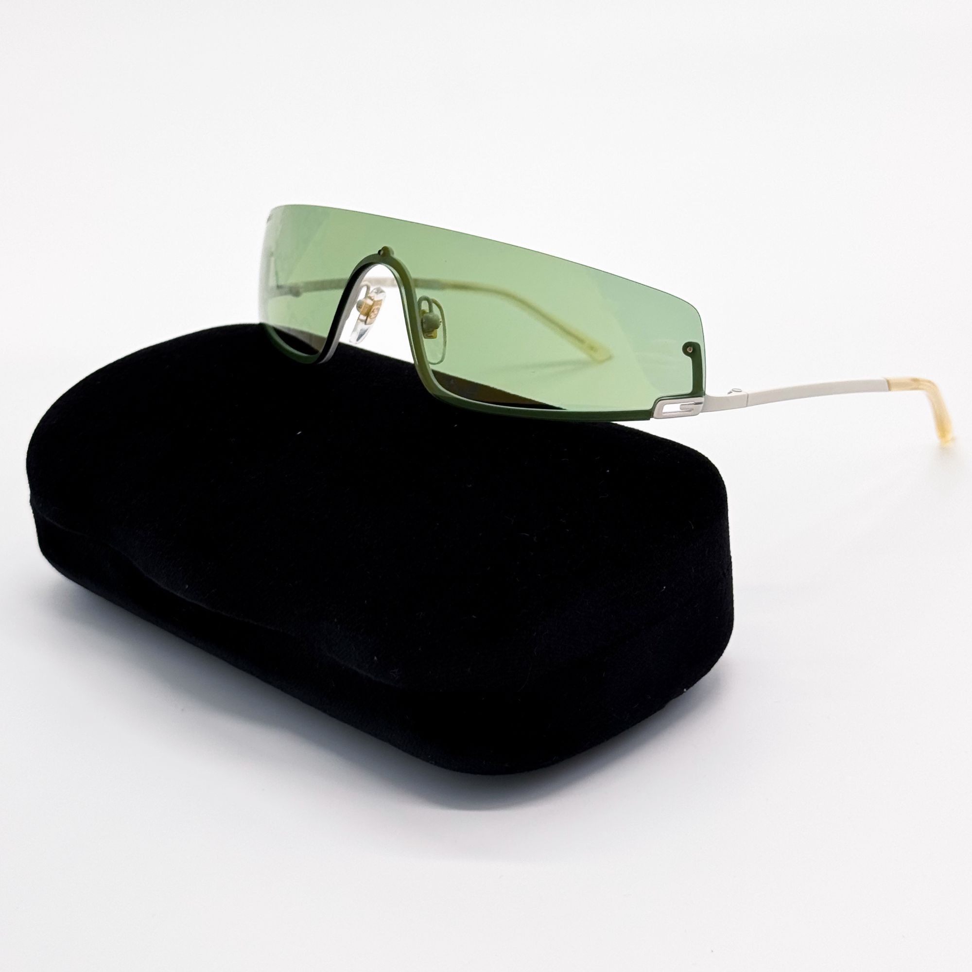 Gucci NEW GUCCI GG1561S 003 SHIELD GREEN UNISEX SUNGLASSES GUCCI Size ONE SIZE - 2 Thumbnail