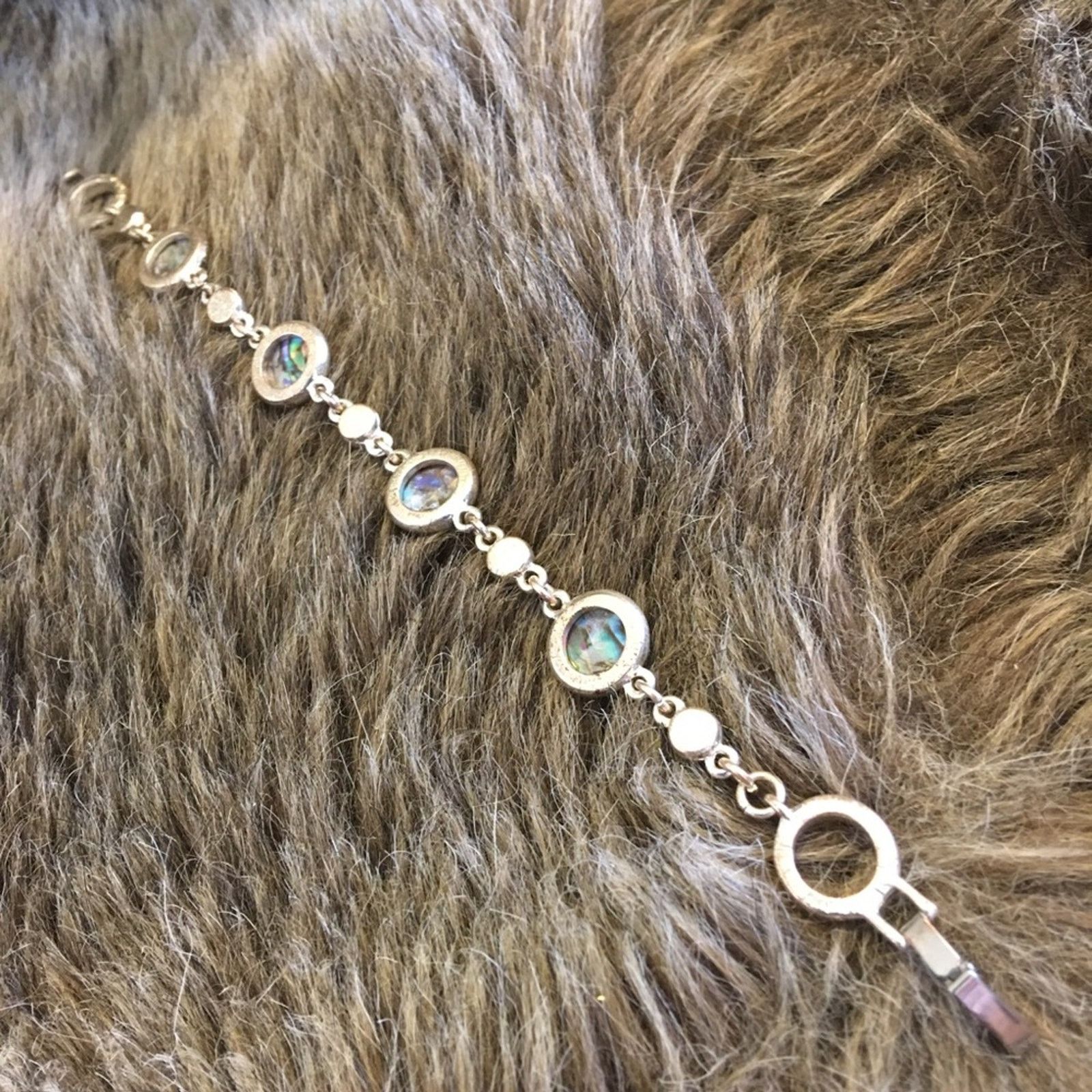 Vintage Vintage faux abalone faceted dome link bracelet Size ONE SIZE - 8 Thumbnail
