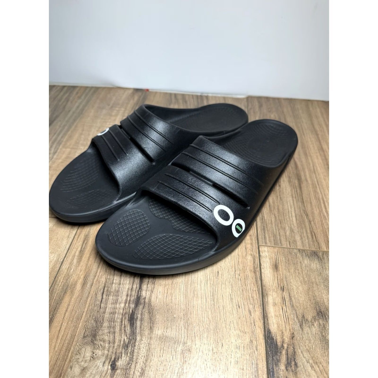 OOFOS OOahh Recovery Slides Black Double Strap Sandals - Mens 9 Womens‎ 11 Unisex OOahh Slide Sandal | OOFOS | Sporting Life Online main image 4