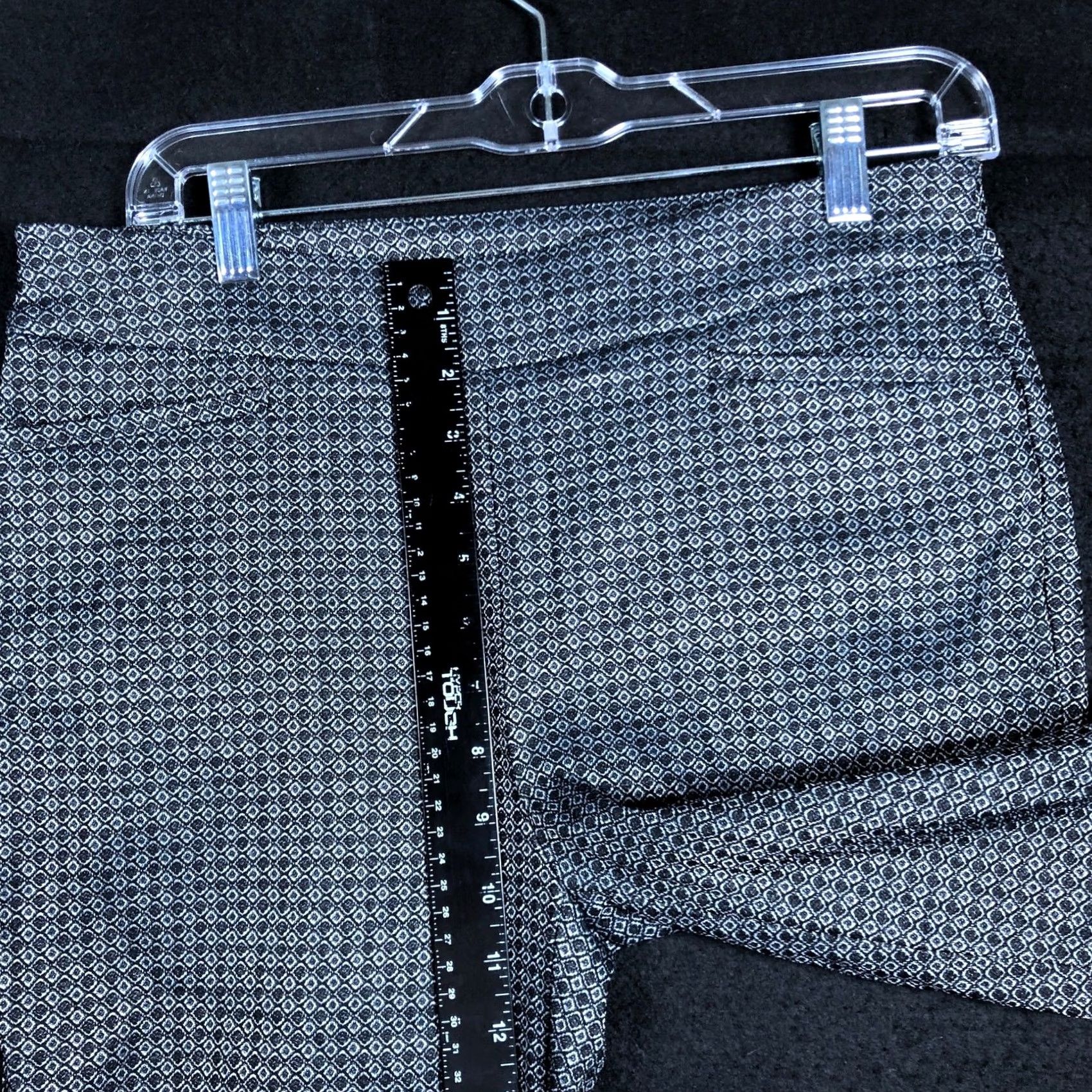 Vintage Chico's Womens Pants Black Silver Pattern Pull On High Rise Stretch Ankle 0.5 (S) Size 28" / US 6 / IT 42 - 7 Thumbnail