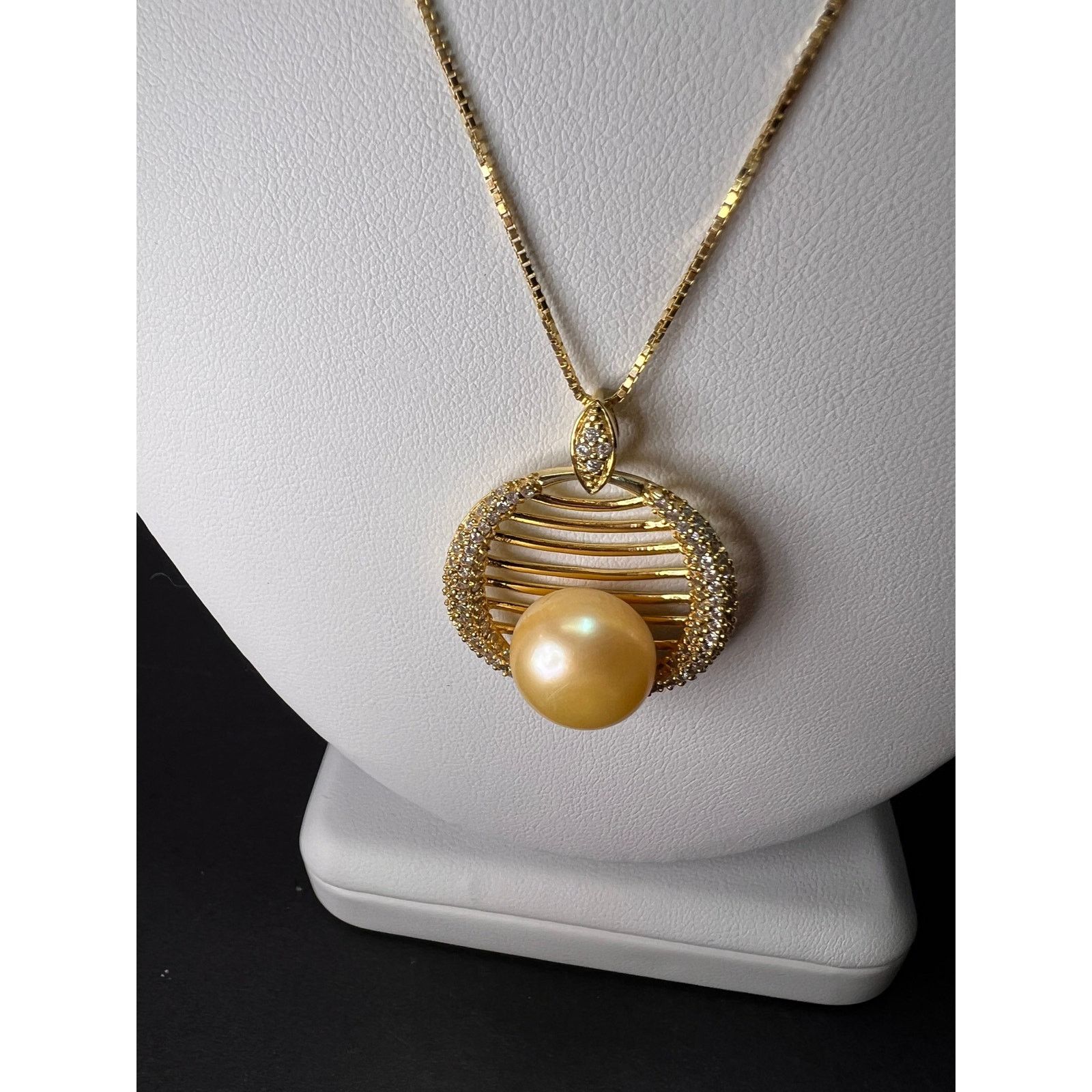 Other Golden cultured pearl pendant in gold over sterling silver Size ONE SIZE - 7 Thumbnail