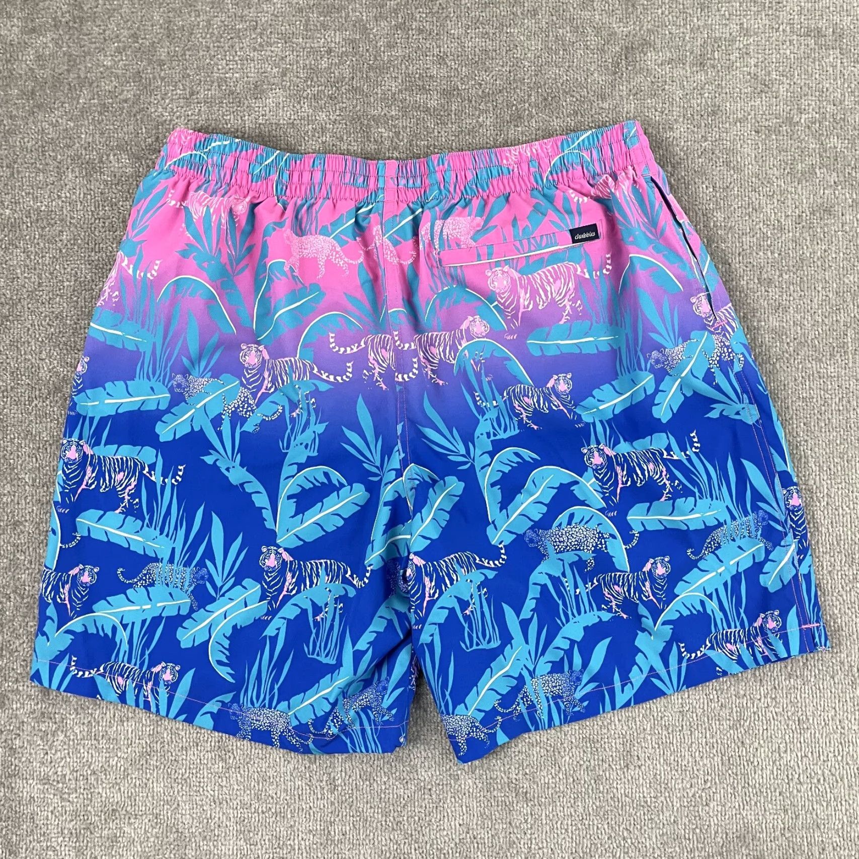 Chubbies Chubbies Trunks Mens 2XL 7" Lined Hydrofoils Floral Tiger Pink Blue Board Size US 39 - 7 Thumbnail