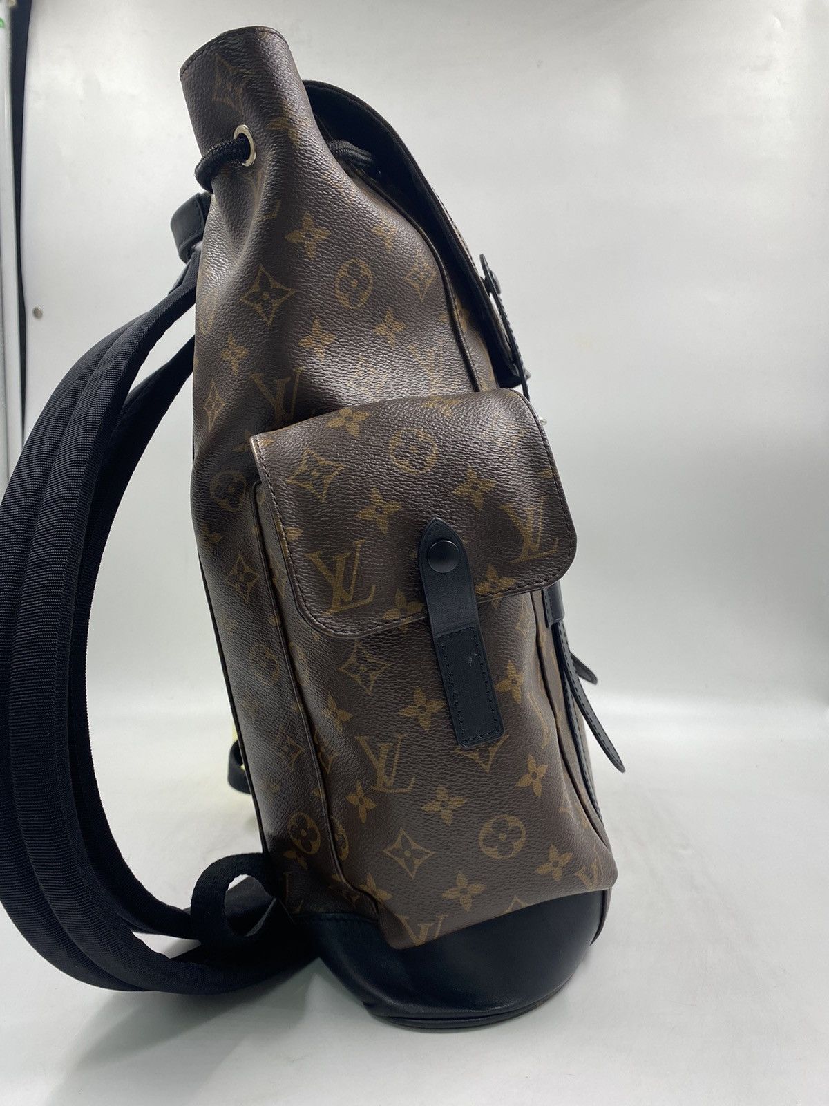 Louis Vuitton Louis Vuitton Christopher PM Bagpack Size 40 - 3 Thumbnail