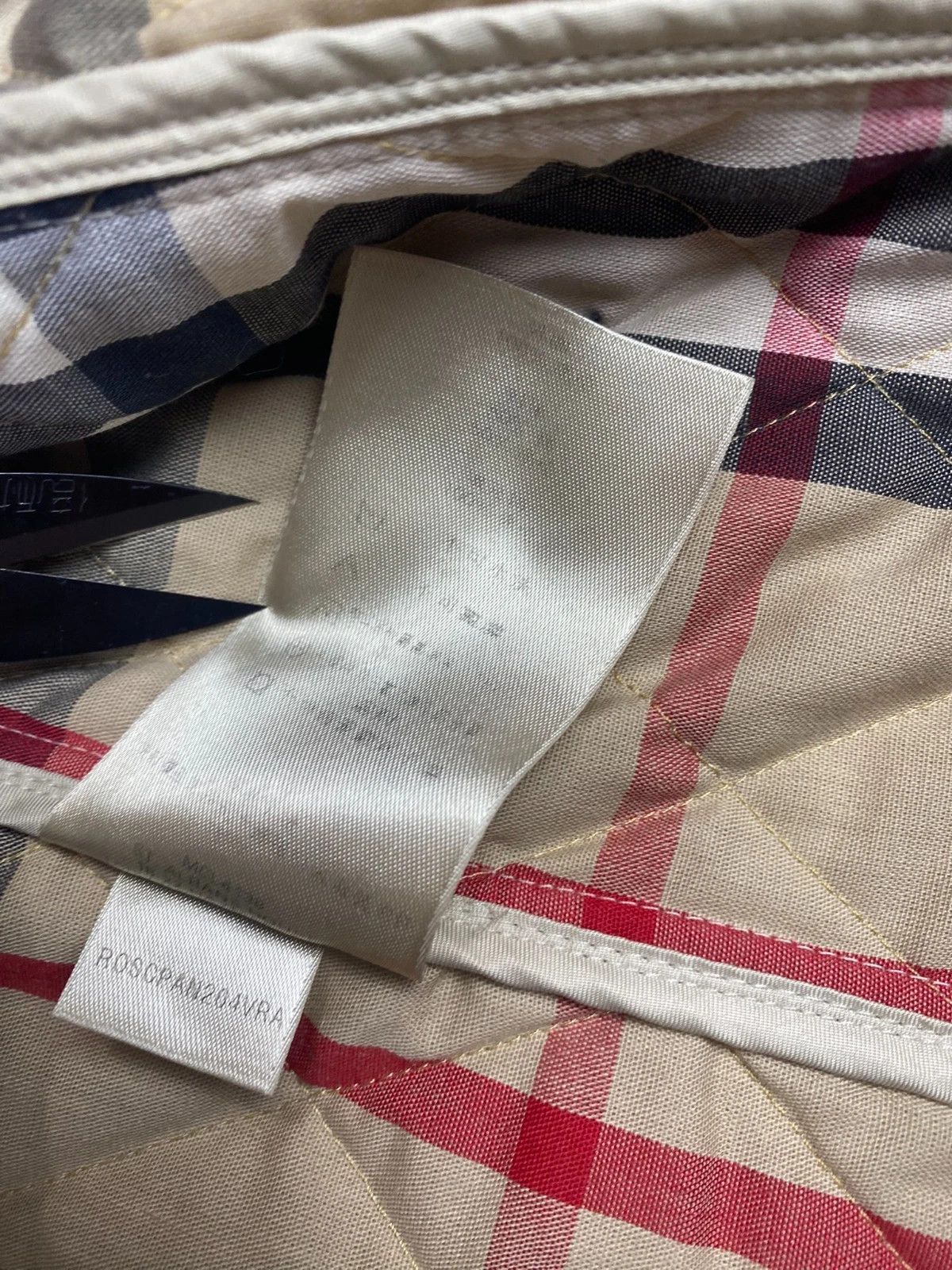 Burberry Burberry Women's Quilted Jacket – Ivory / Cream, Size M Size M / US 6-8 / IT 42-44 - 9 Thumbnail