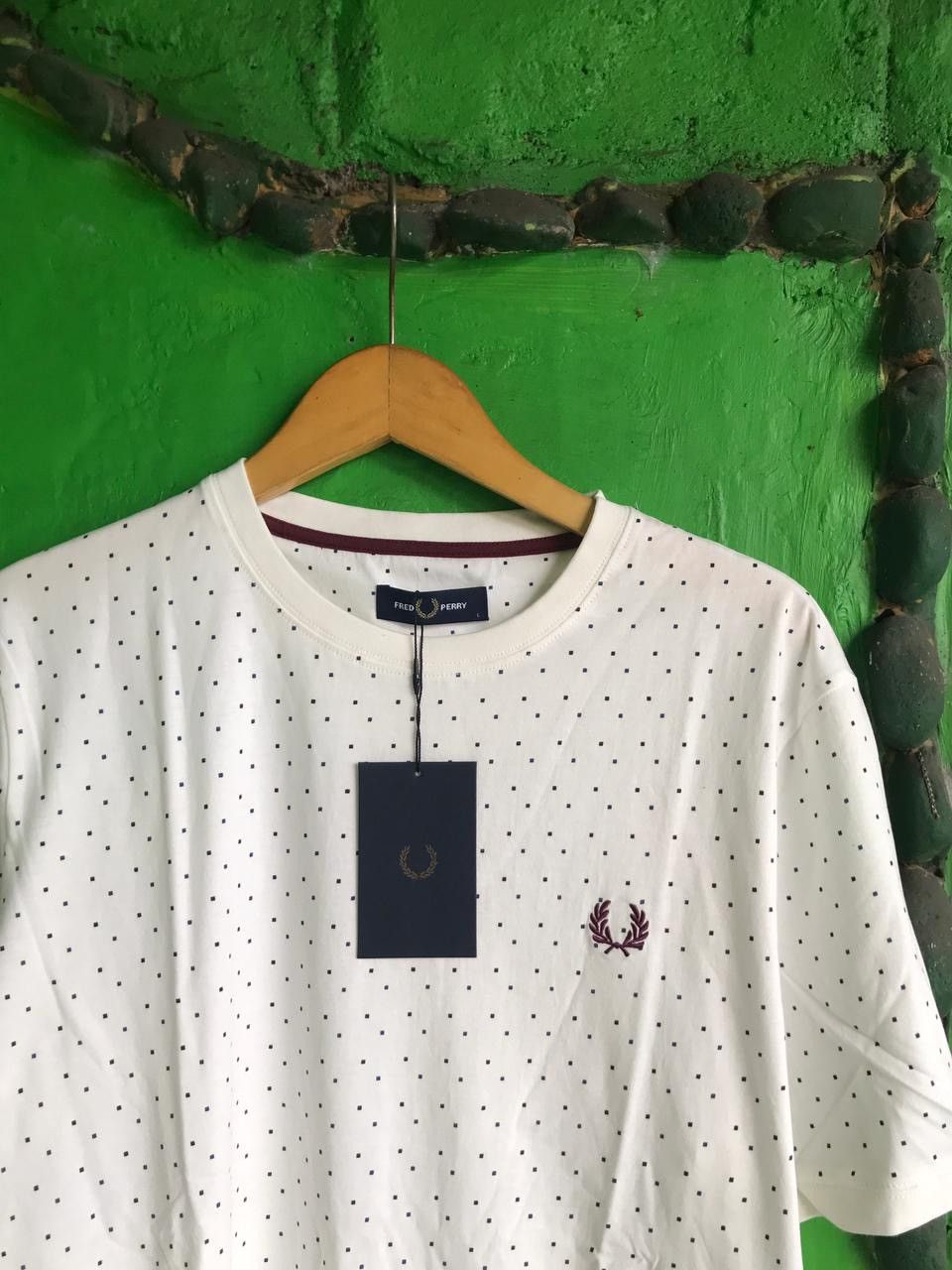 Fred Perry Tshirt fred perry Size US L / EU 52-54 / 3 - 2 Thumbnail