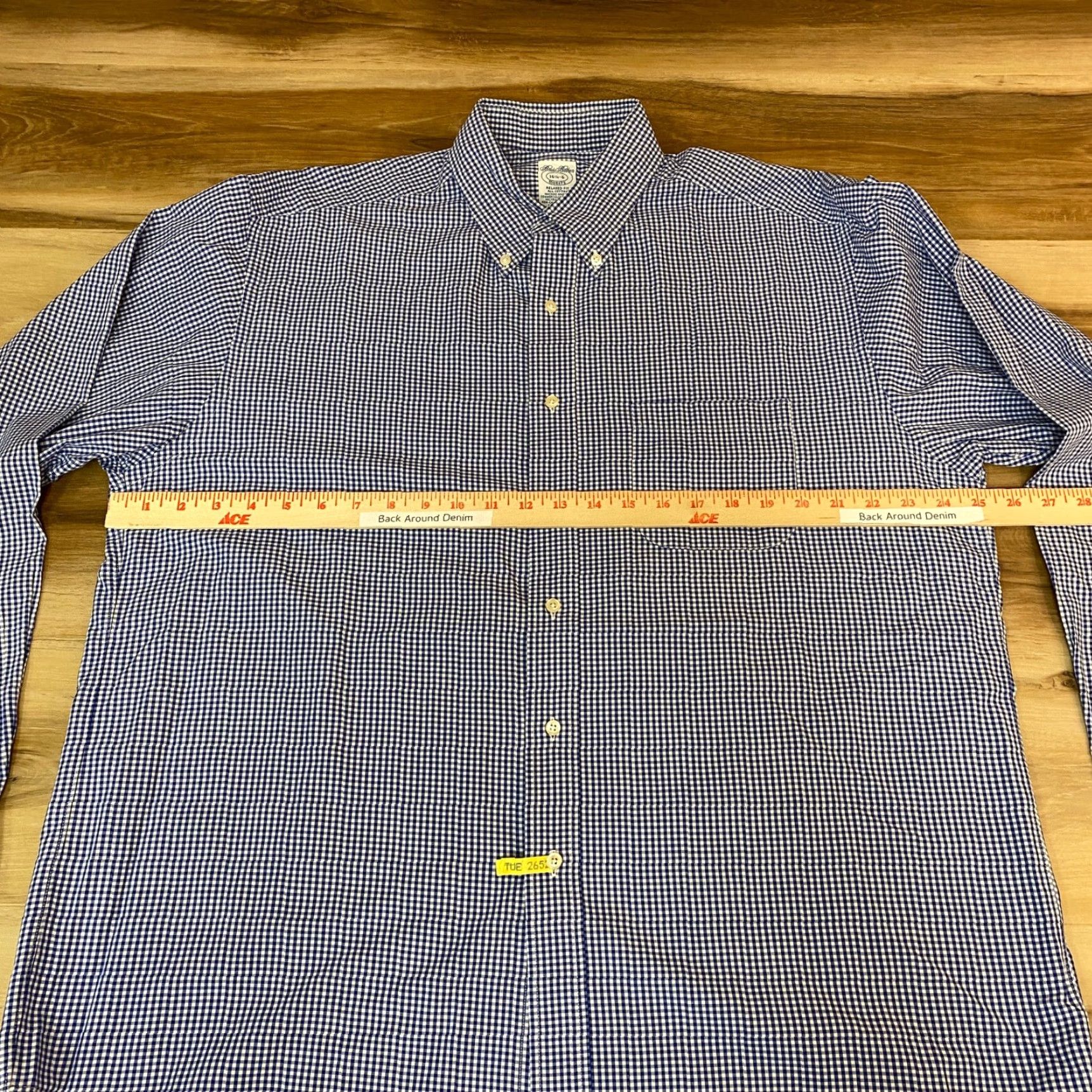 Brooks Brothers VINTAGE Brooks Brothers Makers Shirt 16.5 Blue Plaid Relaxed USA Button-Down Mens Shirt Size US XL / EU 56 / 4 - 6 Thumbnail