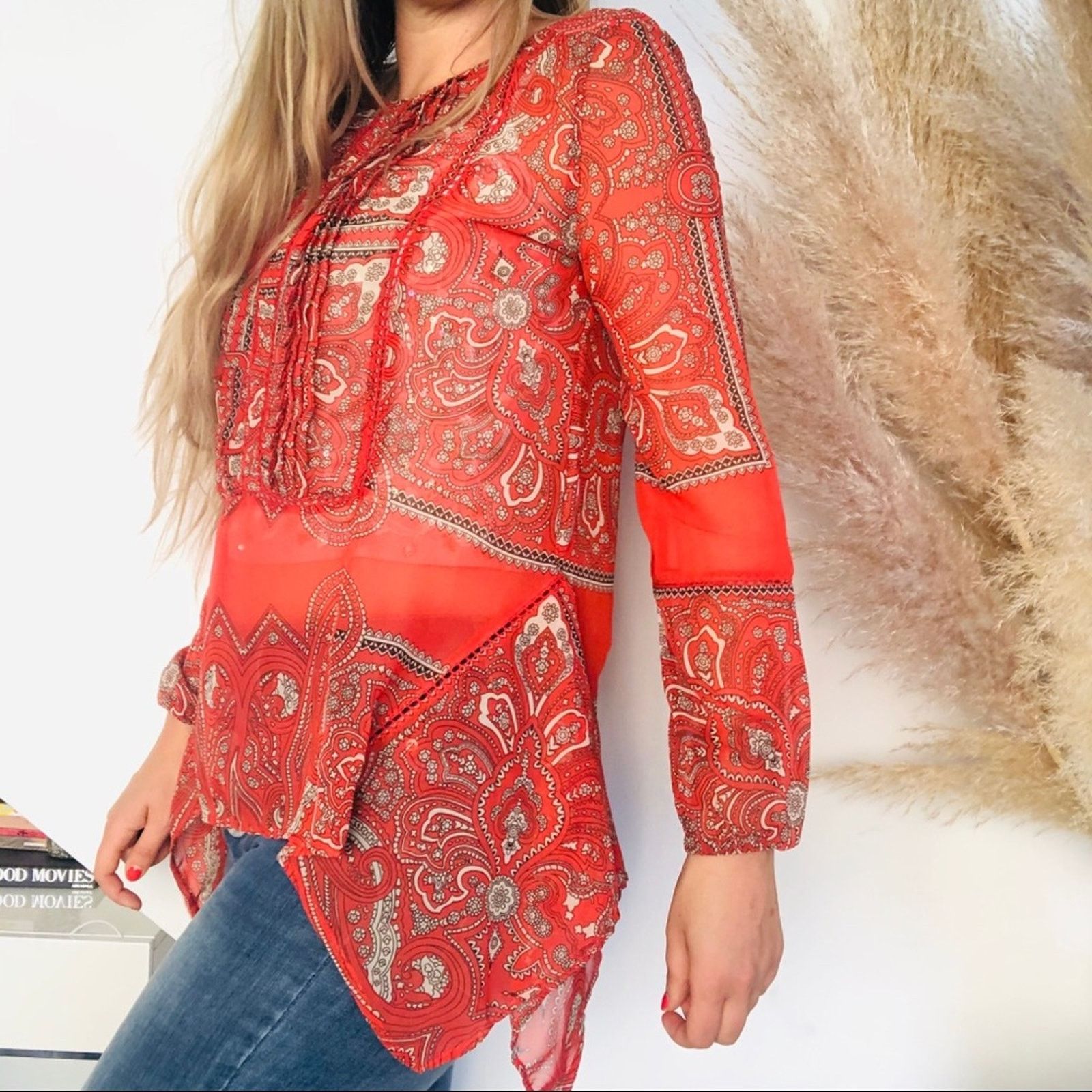 Anthropologie ANTHROPOLOGIE Red White Sheer Paisley Tunic Blouse Shirt Size S / US 4 / IT 40 - 2 Thumbnail