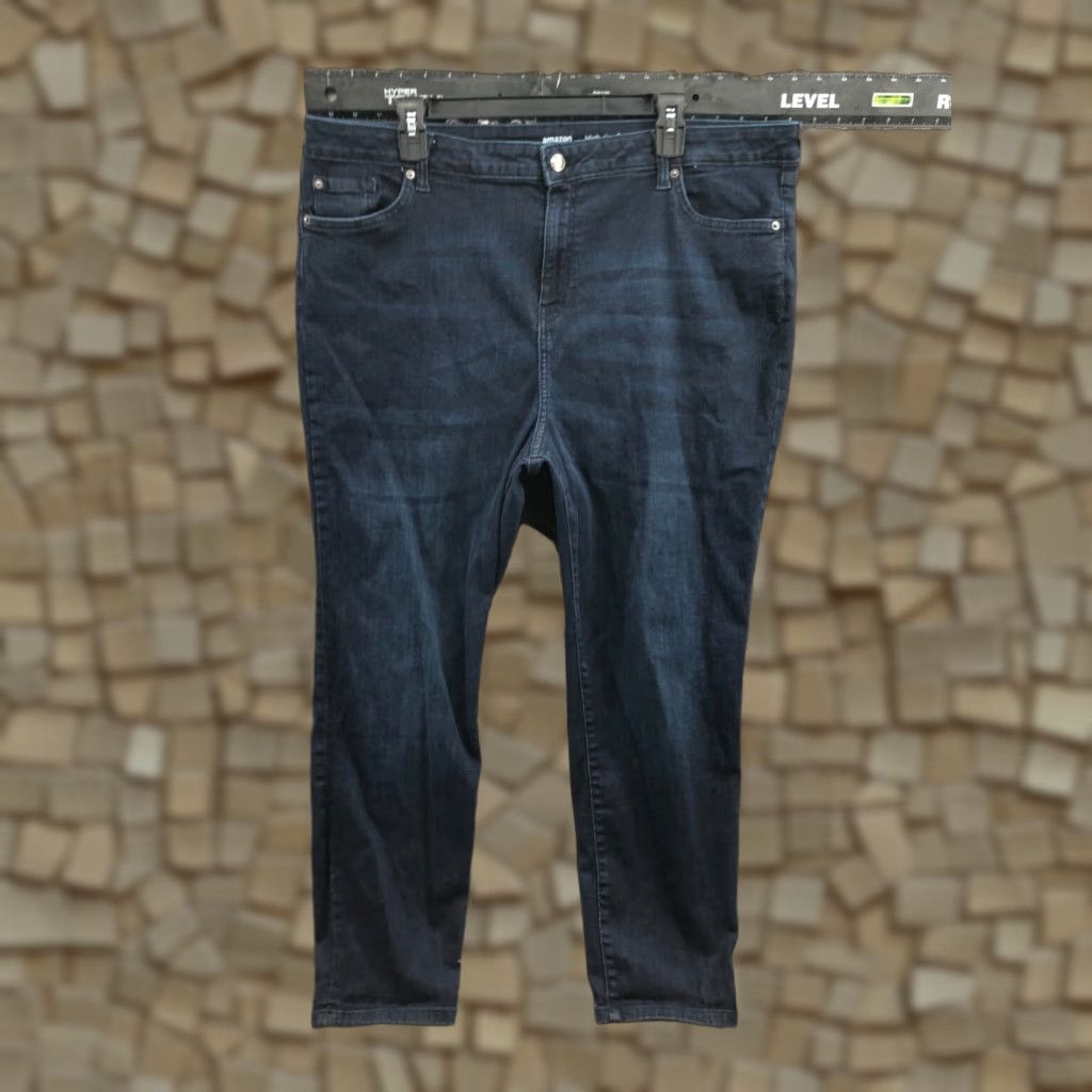 Essentials Amazon Essentials Curvy High Rise Skinny Jeans Plus Size 20 Short Dark Blue Jeans Women Size 42" / US 20 - 1 Thumbnail