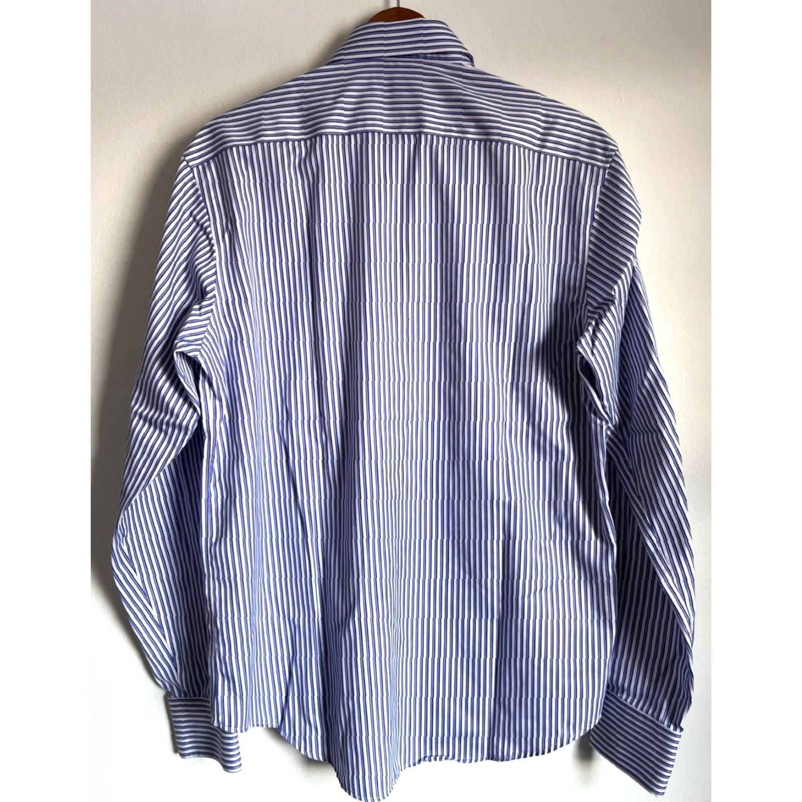 Pinko VINTAGE Thomas Pink Traveller Slim Fit Dress Shirt Striped Mens Dress Shirt 16 41cm White, Blue, Purple Stripes Size 42R - 2 Thumbnail