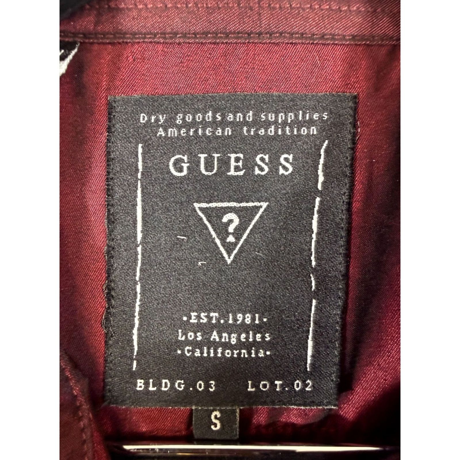 Guess VINTAGE Guess Iridescent Shirt Mens S Maroon Red Long Sleeve Shoulder Epaulets Button Up Pockets 90s Mens Size US S / EU 44-46 / 1 - 6 Thumbnail