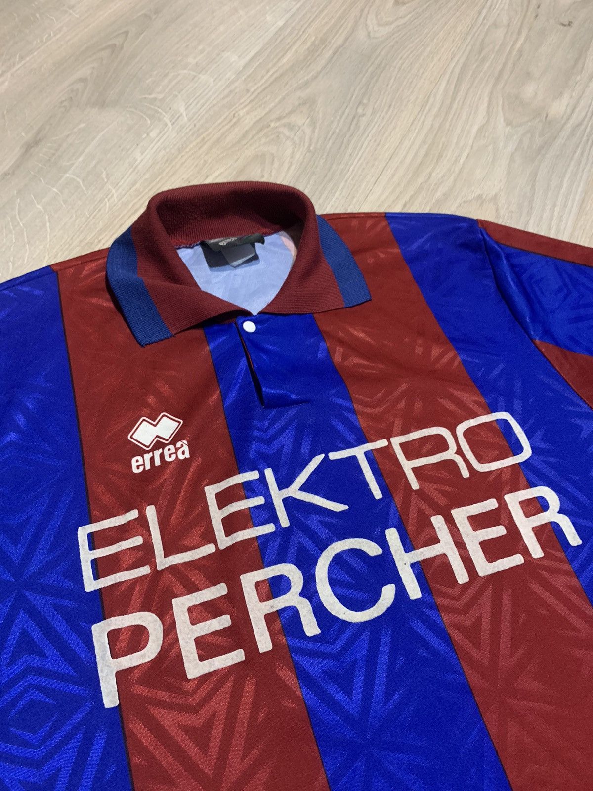 Errea Vintage Errea Football Jersey Shirt Template Barcelona XL Size US L / EU 52-54 / 3 - 3 Thumbnail