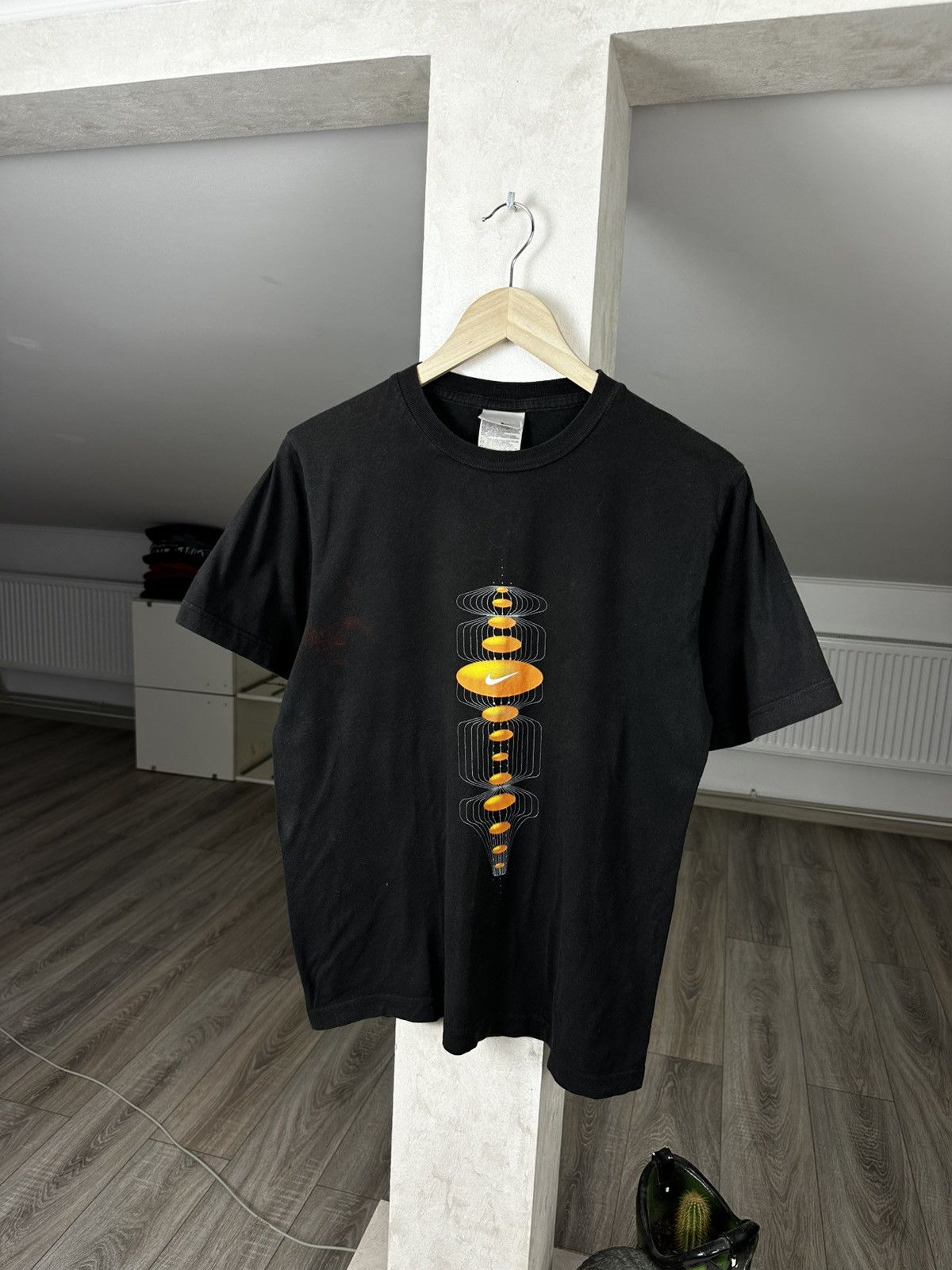 Nike Vintage Nike Y2K Super Logo Tee Size US S / EU 44-46 / 1 - 1 Thumbnail