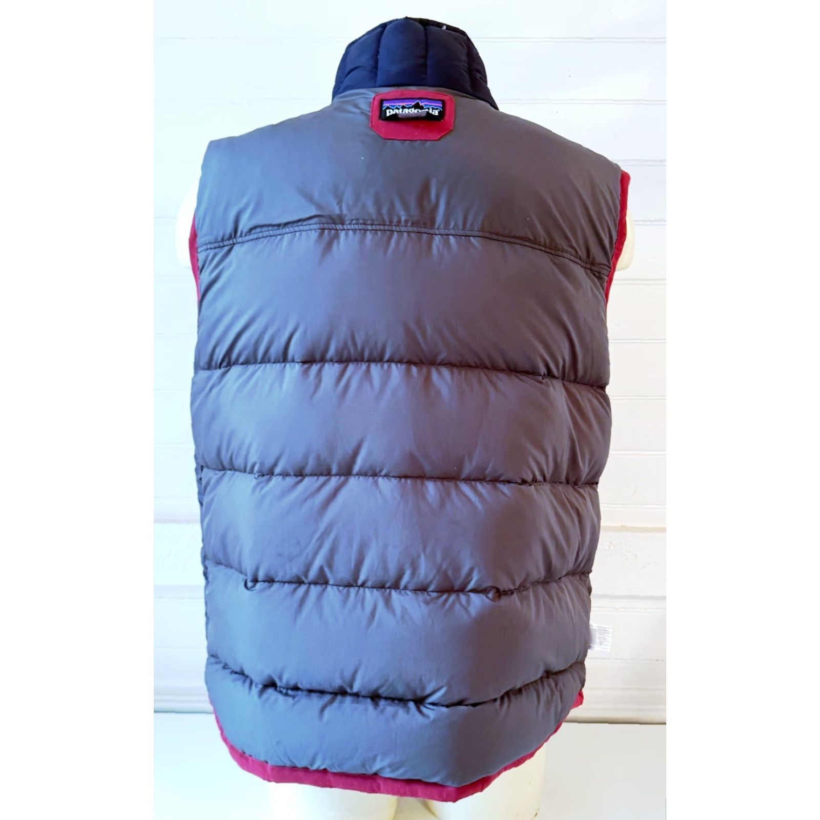 Patagonia PATAGONIA Vest Mens XL Bivy Down Full Zip Nylon Canvas Two-Tone Oxblood Burgundy Size US XL / EU 56 / 4 - 7 Thumbnail