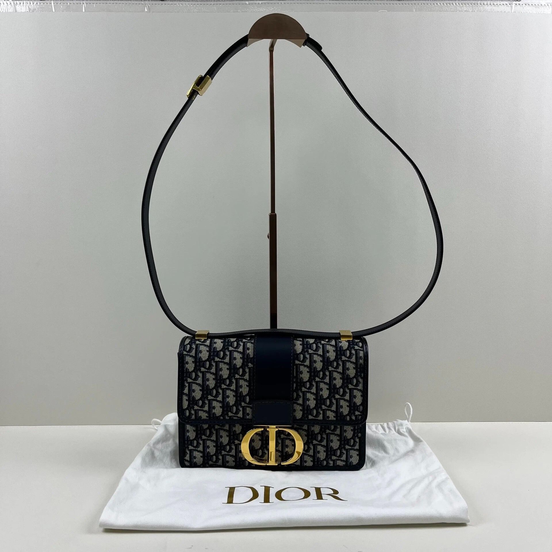 Dior Pre-loved Bag Very good condition Size ONE SIZE - 1 Thumbnail