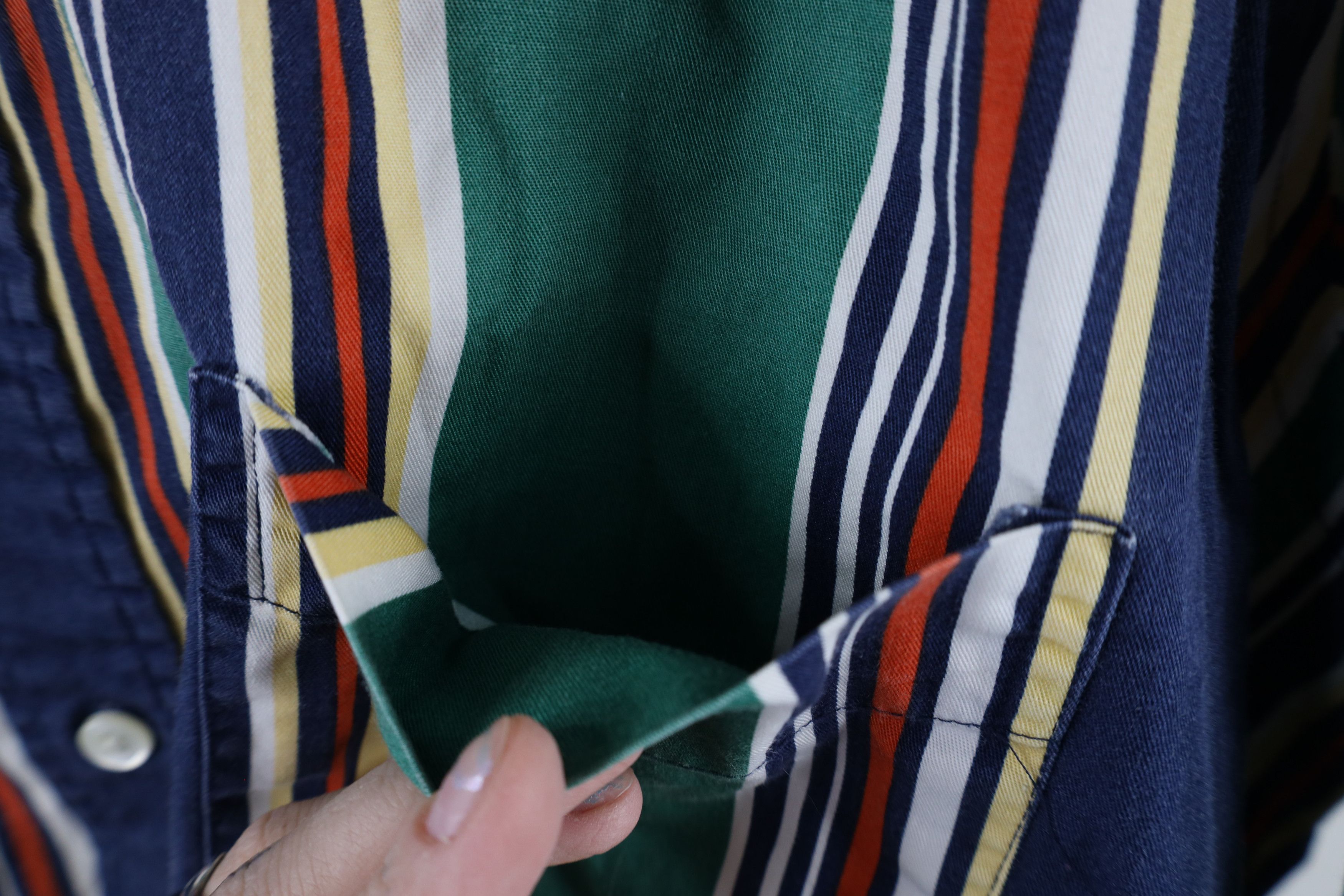 Vintage Vintage 90s Streetwear Rainbow Striped Button Down Shirt Size US L / EU 52-54 / 3 - 4 Thumbnail