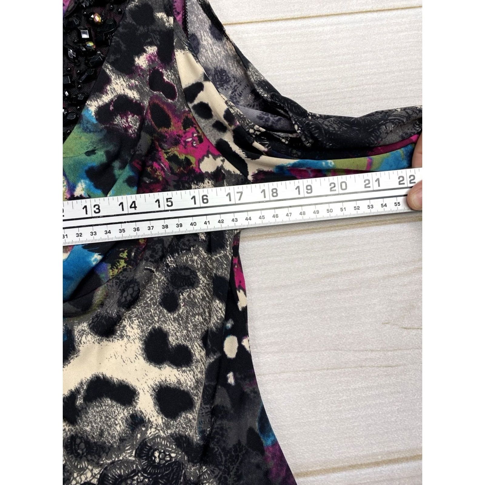 Venus Venus Womens Top L Multicolor Beaded Embroidered Fairy Slit Sleeve V-Neck Jersey Blouse Size L / US 10 / IT 46 - 4 Thumbnail