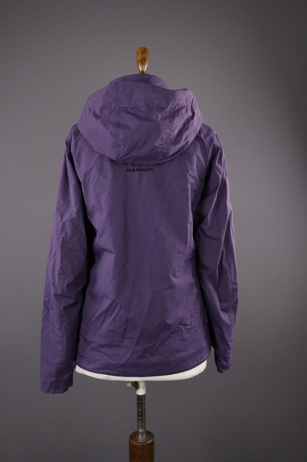 Mammut Mammut Dry-Tech Waterproof Windbreaker Outdoor Jacket Size S Size S / US 4 / IT 40 - 5 Thumbnail
