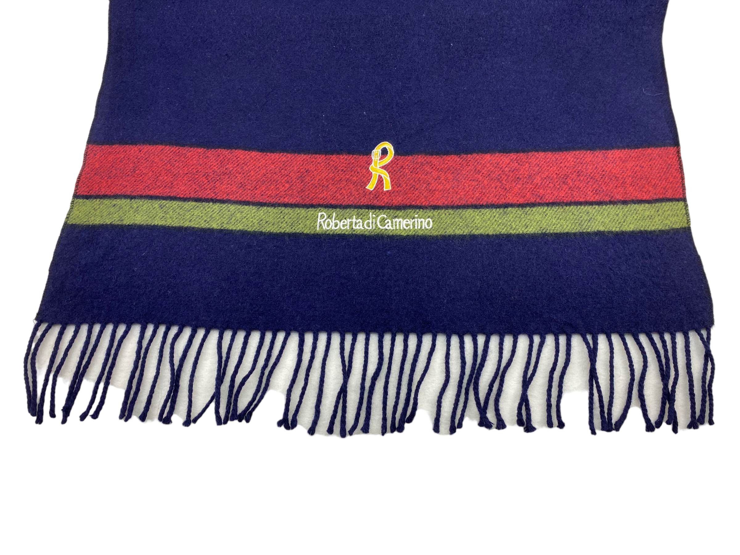 Roberta di Camerino Vintage Roberta di Camerino Scarf Pure New Wool Italian Size ONE SIZE - 4 Thumbnail