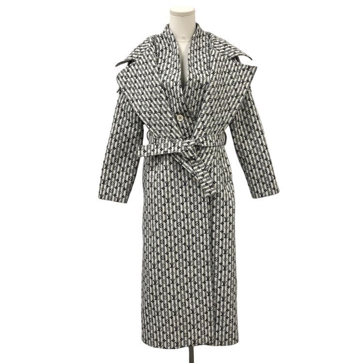 Louis Vuitton Louis Vuitton Monogram Stripe Coat Size 36 Size XS / US 0-2 / IT 36-38 - 1 Thumbnail