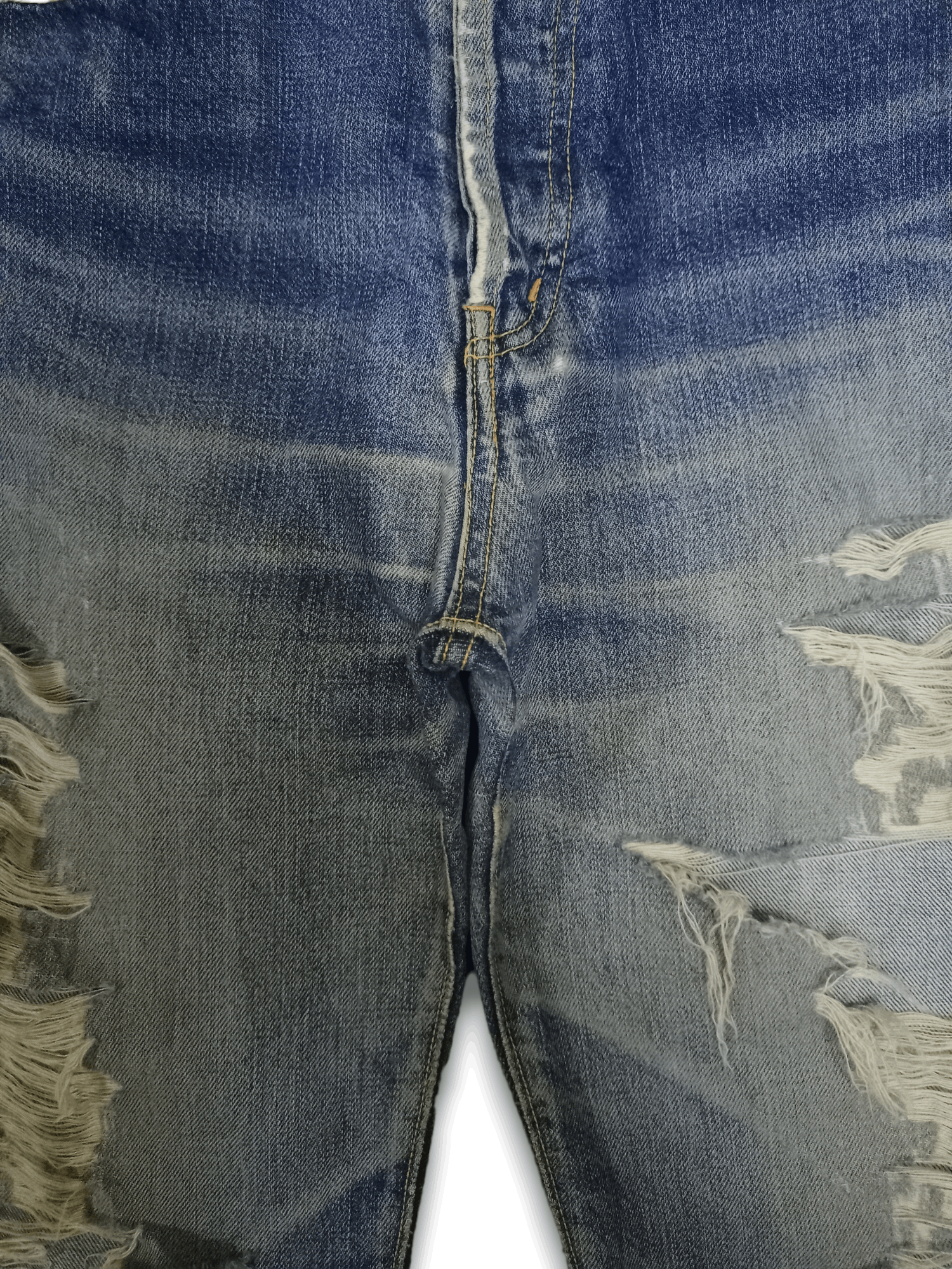 Chevignon Vintage Chevignon Blue Wash Distressed Loose Jeans Size US 28 / EU 44 - 9 Thumbnail