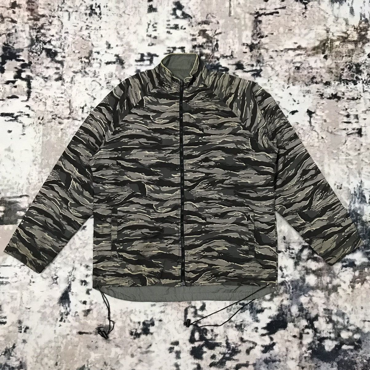 Japanese Brand × Vintage Vintage Cross Fader Riversible Tiger Stripe Camo Jacket Size US L / EU 52-54 / 3 - 1 Thumbnail