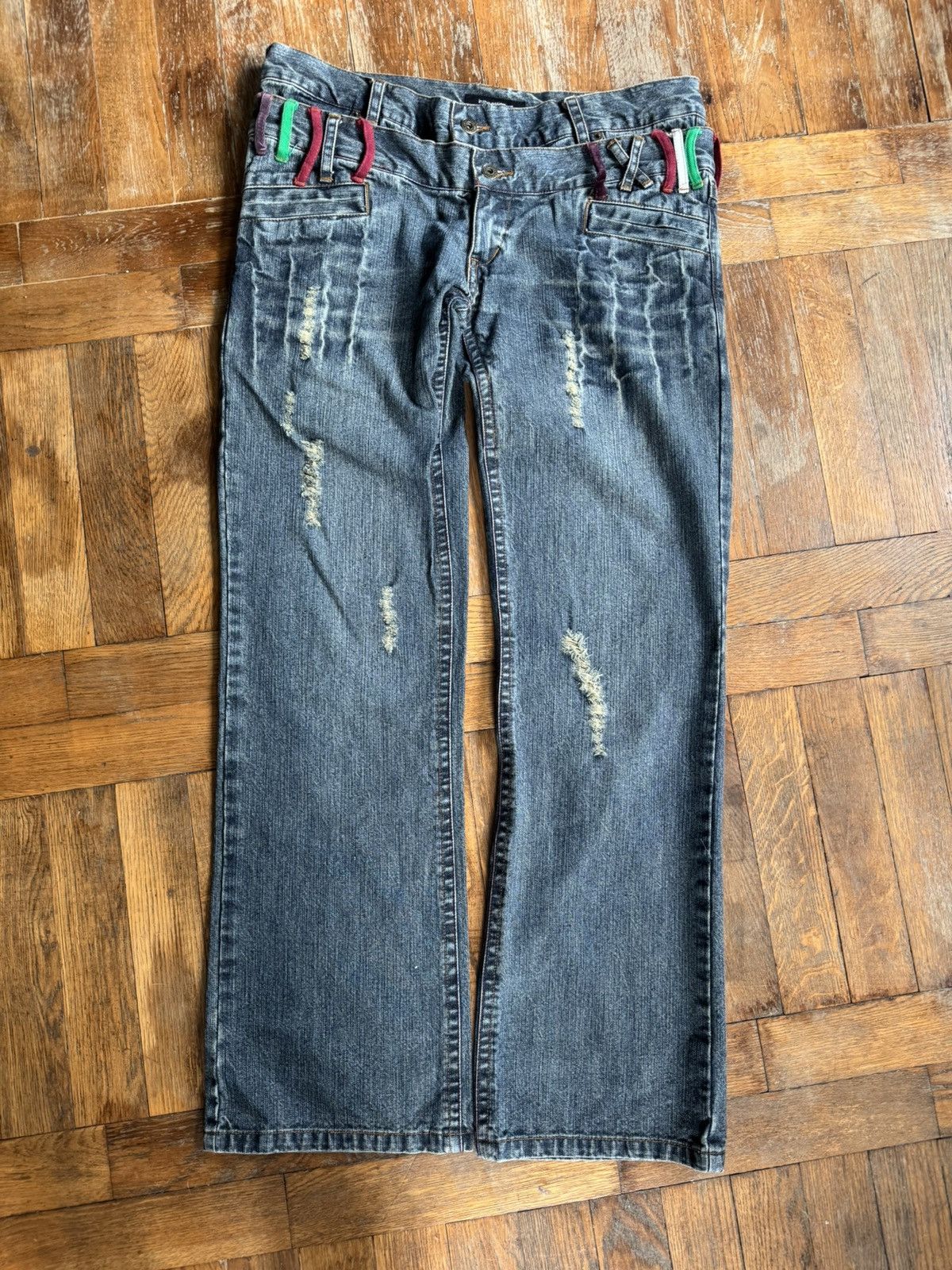 in the attic doublewaist distressed jeans