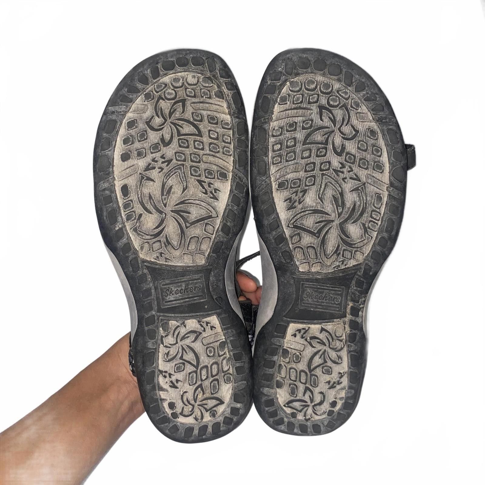 SKECHERS Skechers Women’s Strappy Outdoor Sandals Size 7 Black & Gray Size US 7 / IT 37 - 5 Thumbnail