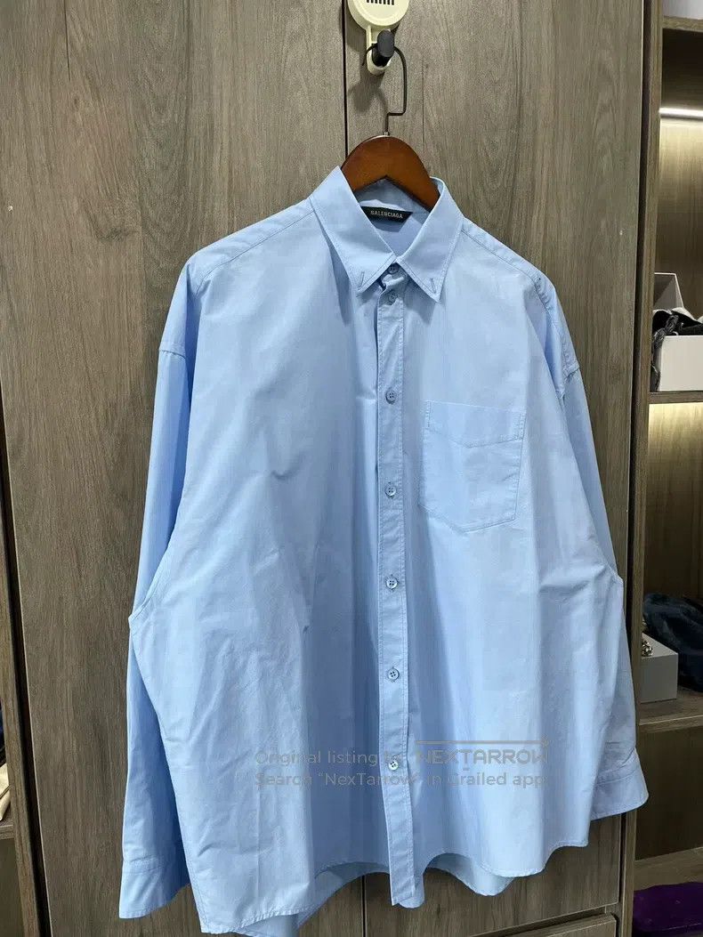 Balenciaga Balenciaga Back print solid color long-sleeve shirt Size US S / EU 44-46 / 1 - 2 Thumbnail