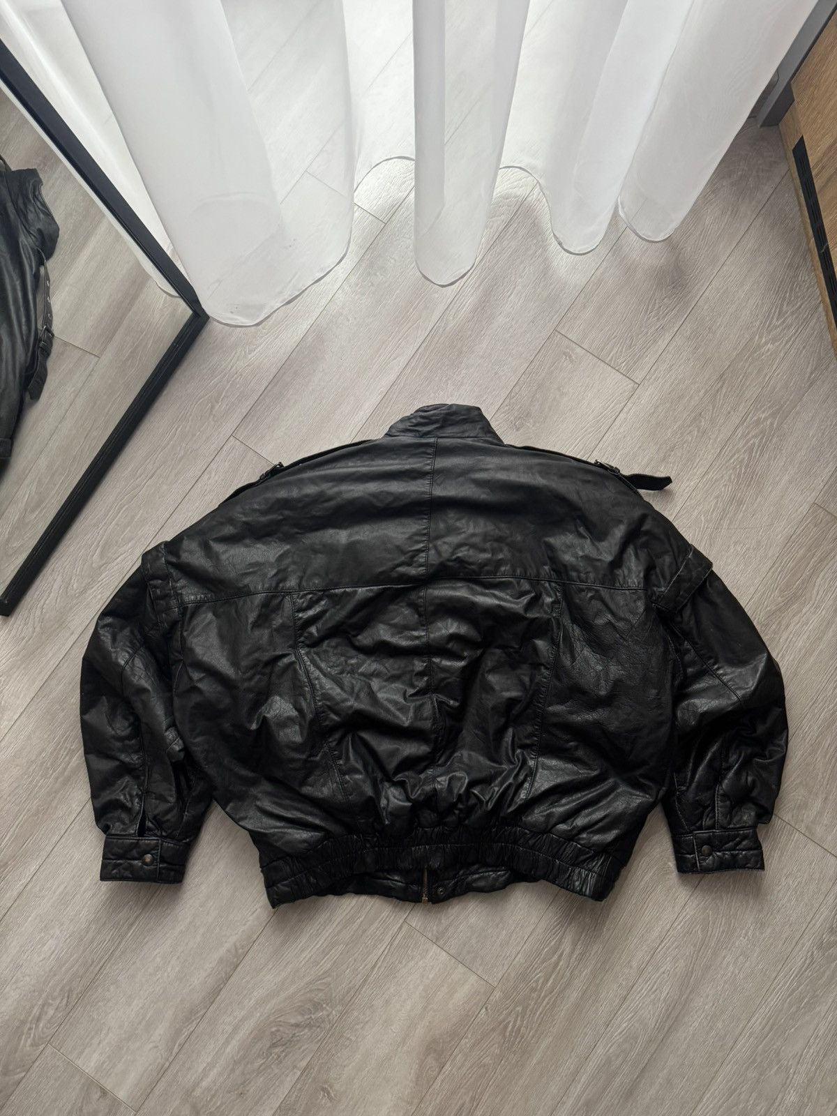 Genuine Leather Vintage Like Balenciaga Cargo Leather Bomber Jacket Hype Size US M / EU 48-50 / 2 - 8 Thumbnail