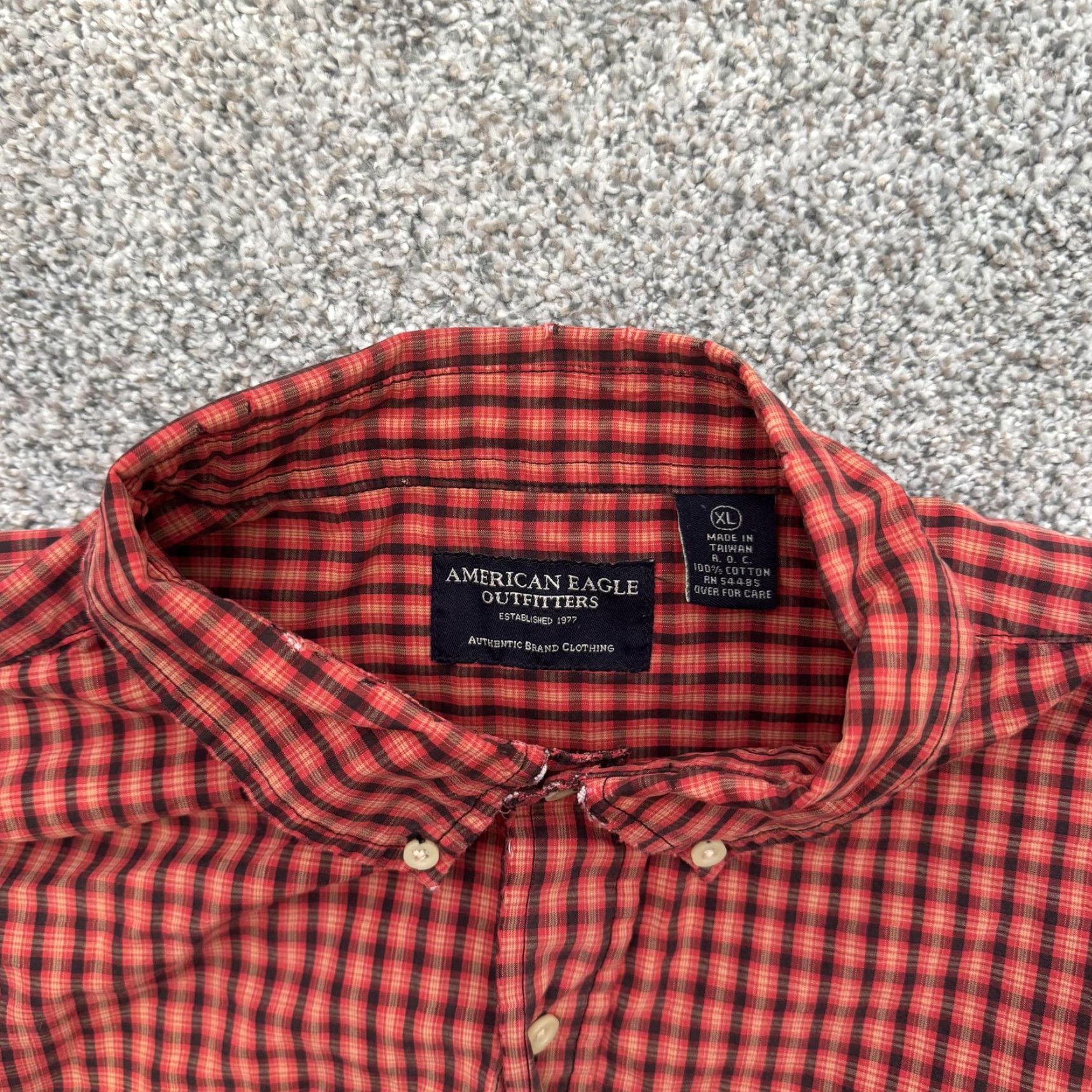 American Eagle Outfitters VINTAGE American Eagle Outfitters Shirt XL Plaid Red Button-Down Collared Long Sleeve Men Regular 90s Grunge Preppy Distress Layering Size US XL / EU 56 / 4 - 6 Thumbnail