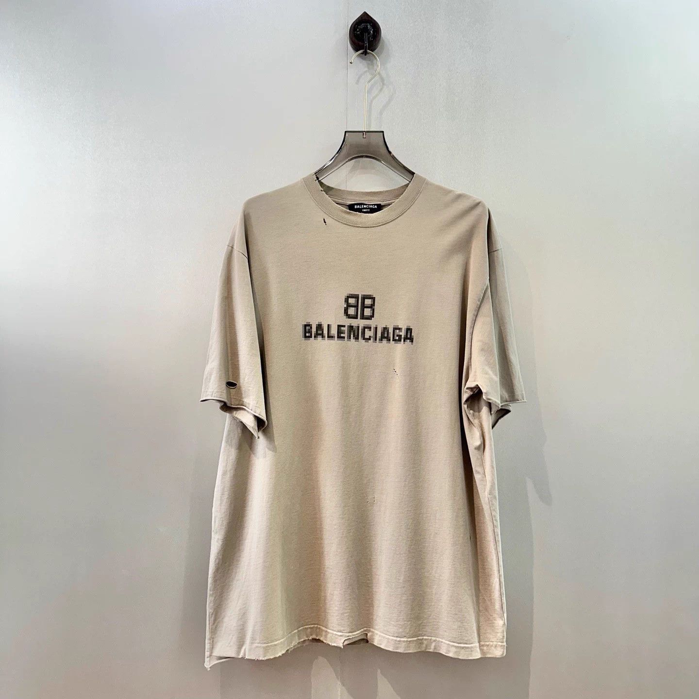 Balenciaga Balenciaga Mosaic Blurred Logo Distressed Holes XXS T-shirt Size US XXS / EU 40 - 2 Thumbnail