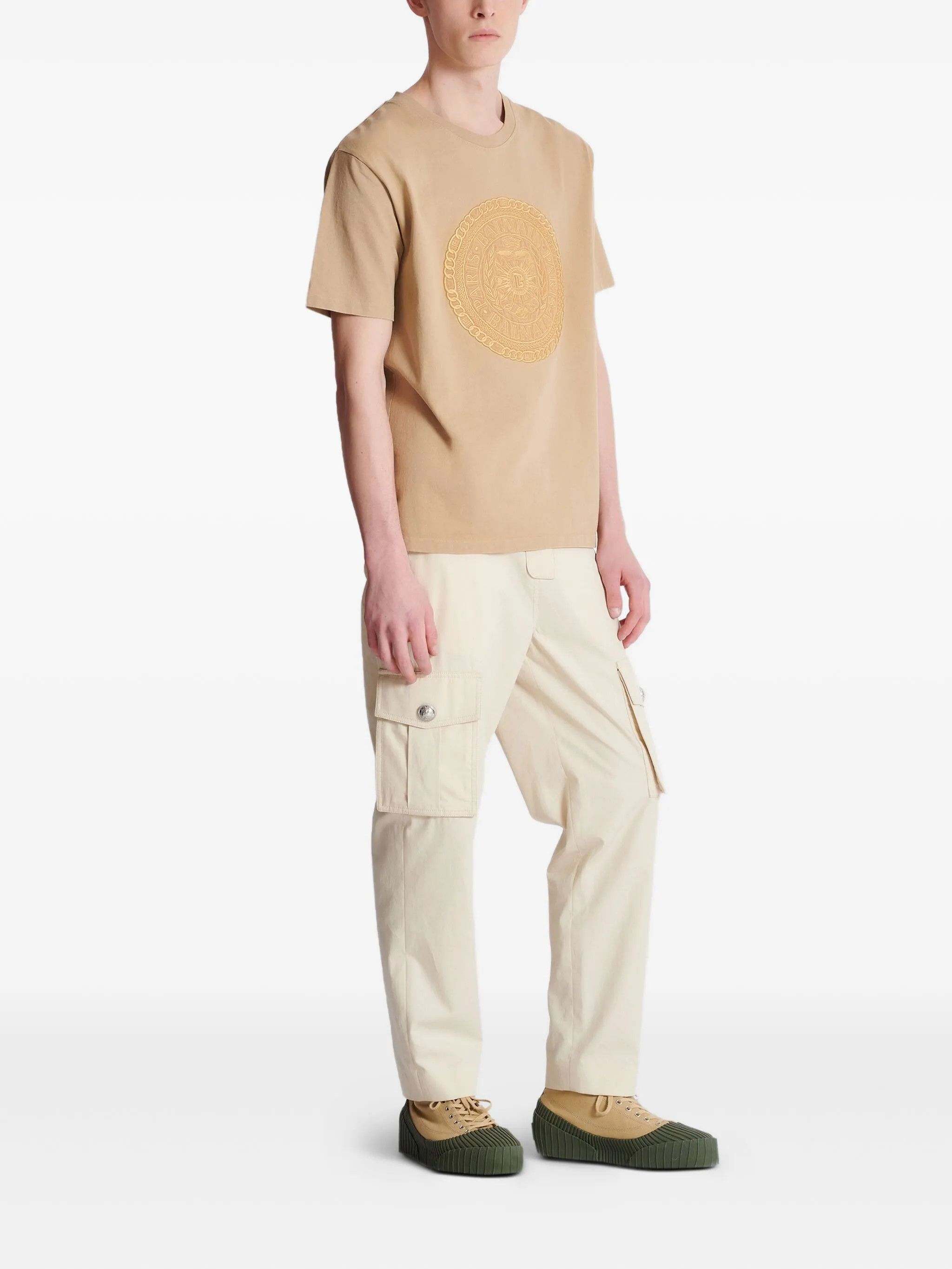 Balmain o1loc1c0526 Médaille-Embroidered T-Shirt in Camel Brown Size US S / EU 44-46 / 1 - 2 Thumbnail