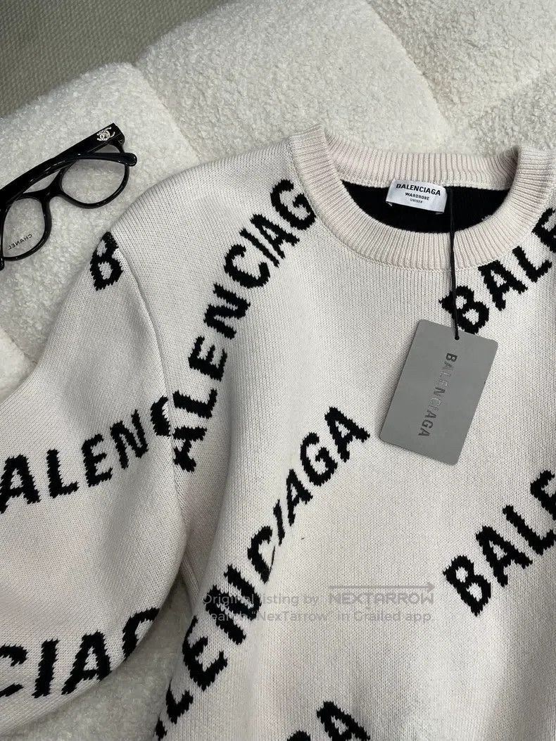 Balenciaga Balenciaga White danmu sweater size s Size US S / EU 44-46 / 1 - 3 Thumbnail