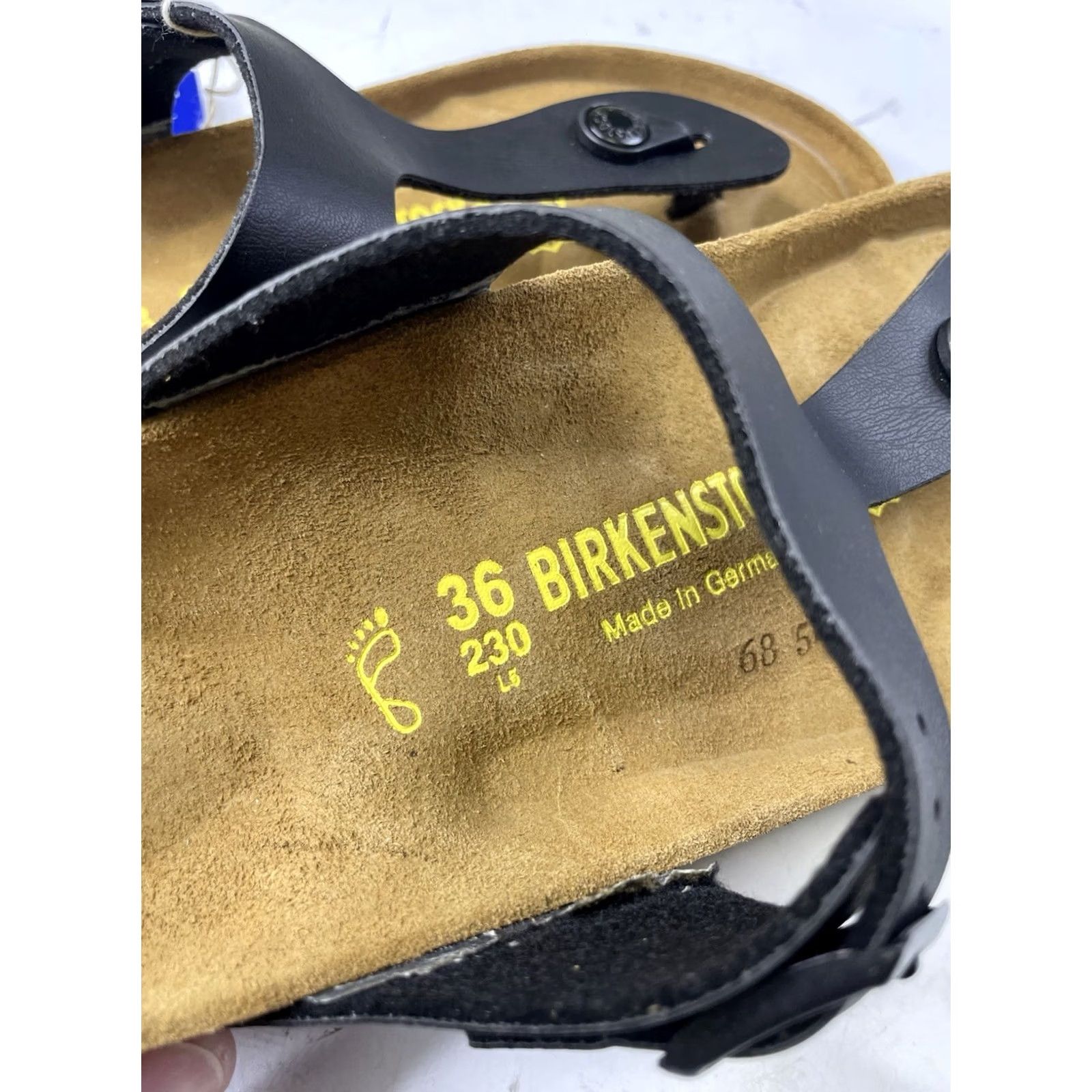 Birkenstock VINTAGE Birkenstock Gizeh Sandal? 36 Black Birko-Flor Germany Slides US 5 Women's Sandal Size US 5 / IT 35 - 3 Thumbnail