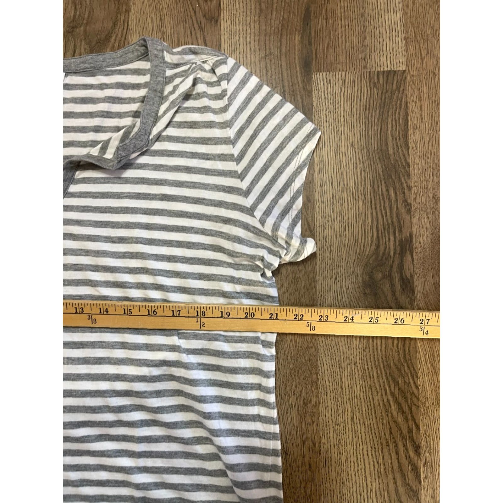 Liz Claiborne Liz Claiborne Shirt Women XL Gray White Striped Short Sleeve T-Shirt Casual Basic Modern Fall Spring Summer Womens Size XL / US 12-14 / IT 48-50 - 6 Thumbnail