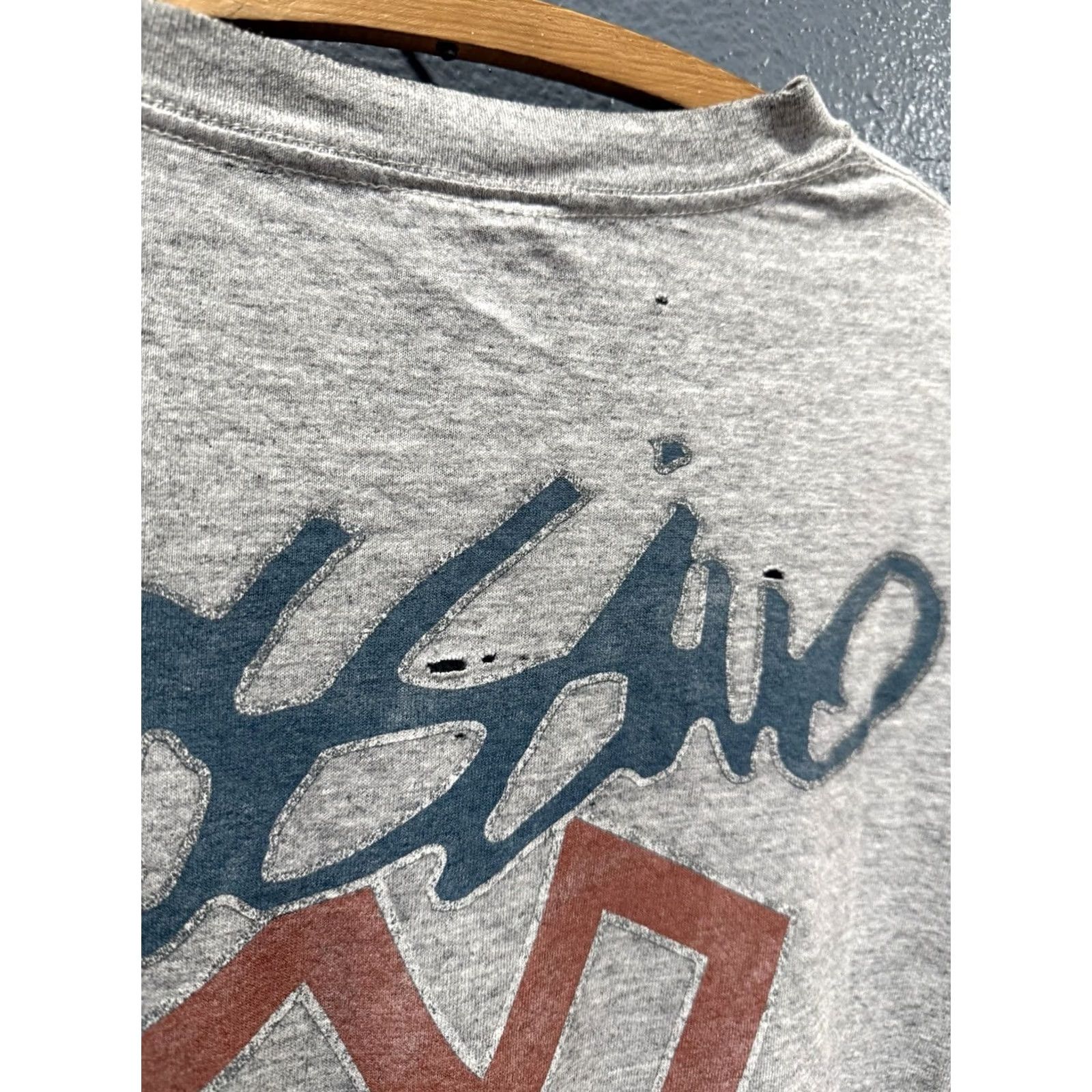 Mossimo VINTAGE Mossimo 90s Graphic Tee Shirt XL Mens Gray T-Shirt Adults Mens Size US XL / EU 56 / 4 - 3 Thumbnail